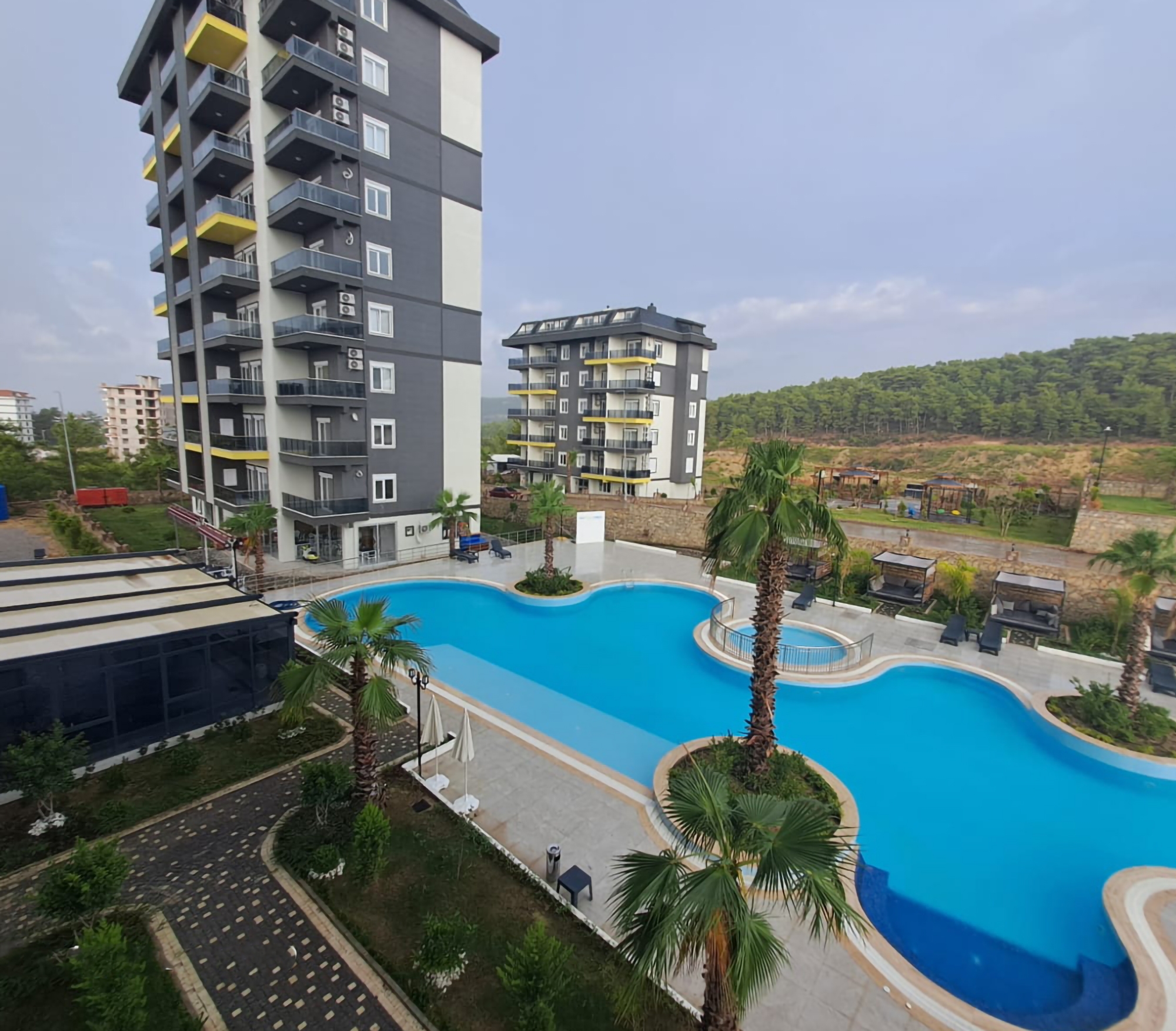 Luxuriöses 1+1 Apartment mit Bergblick in Avsallar