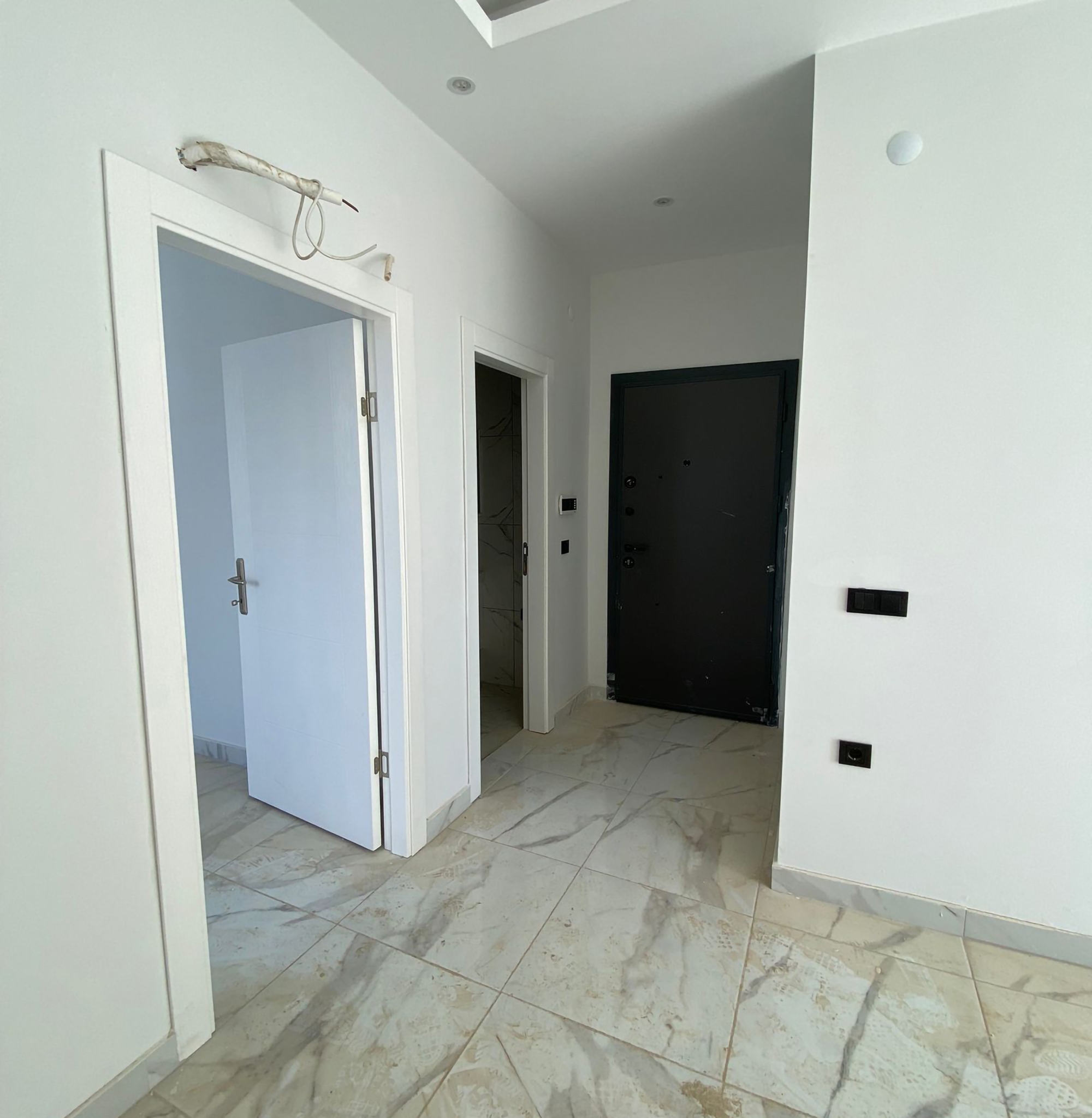 Luxuriöses 1+1 Apartment mit Bergblick in Avsallar, Alanya