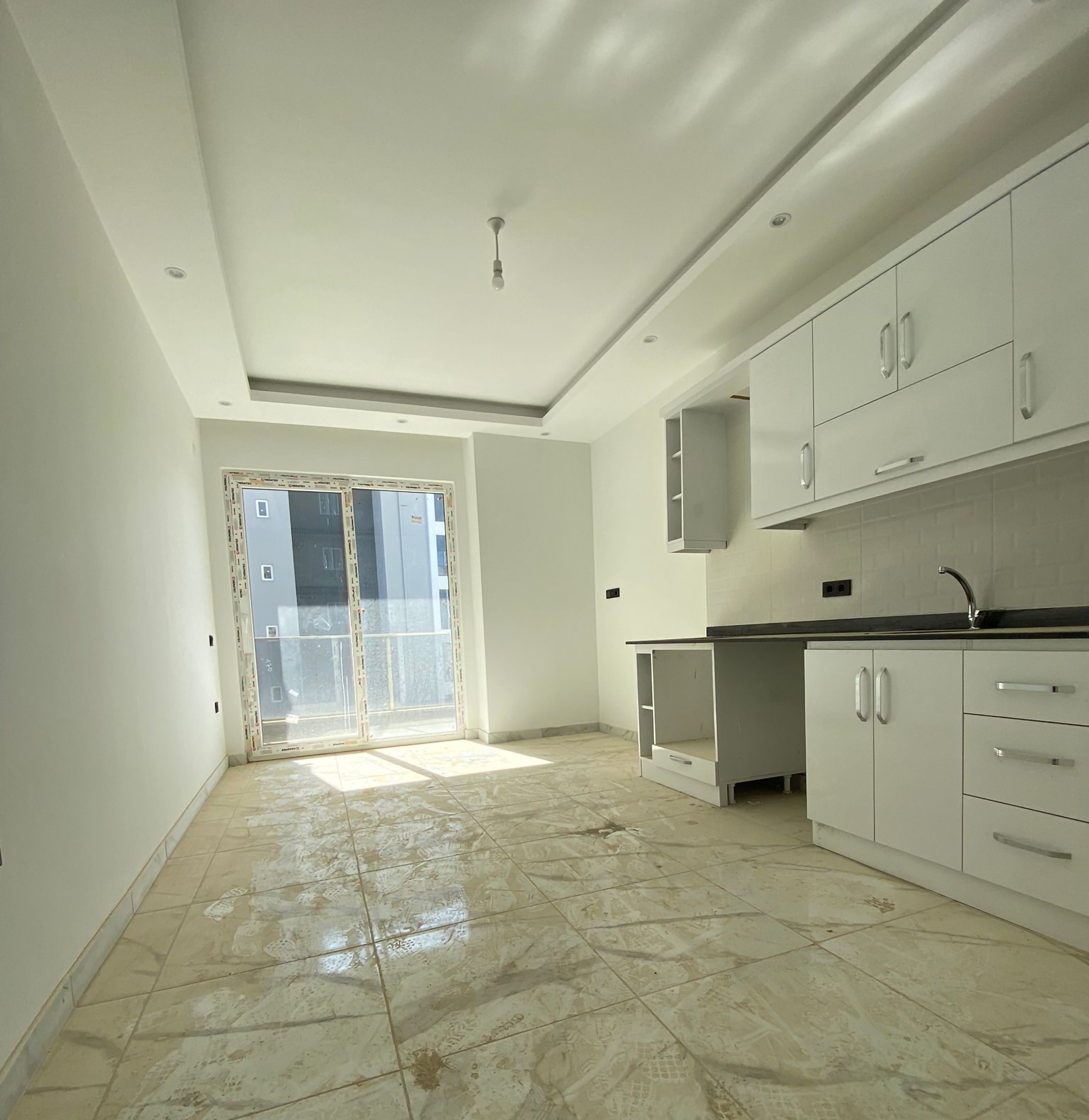 Luxuriöses 1+1 Apartment mit Bergblick in Avsallar, Alanya