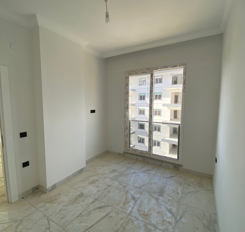 Luxuriöses 1+1 Apartment mit Bergblick in Avsallar, Alanya