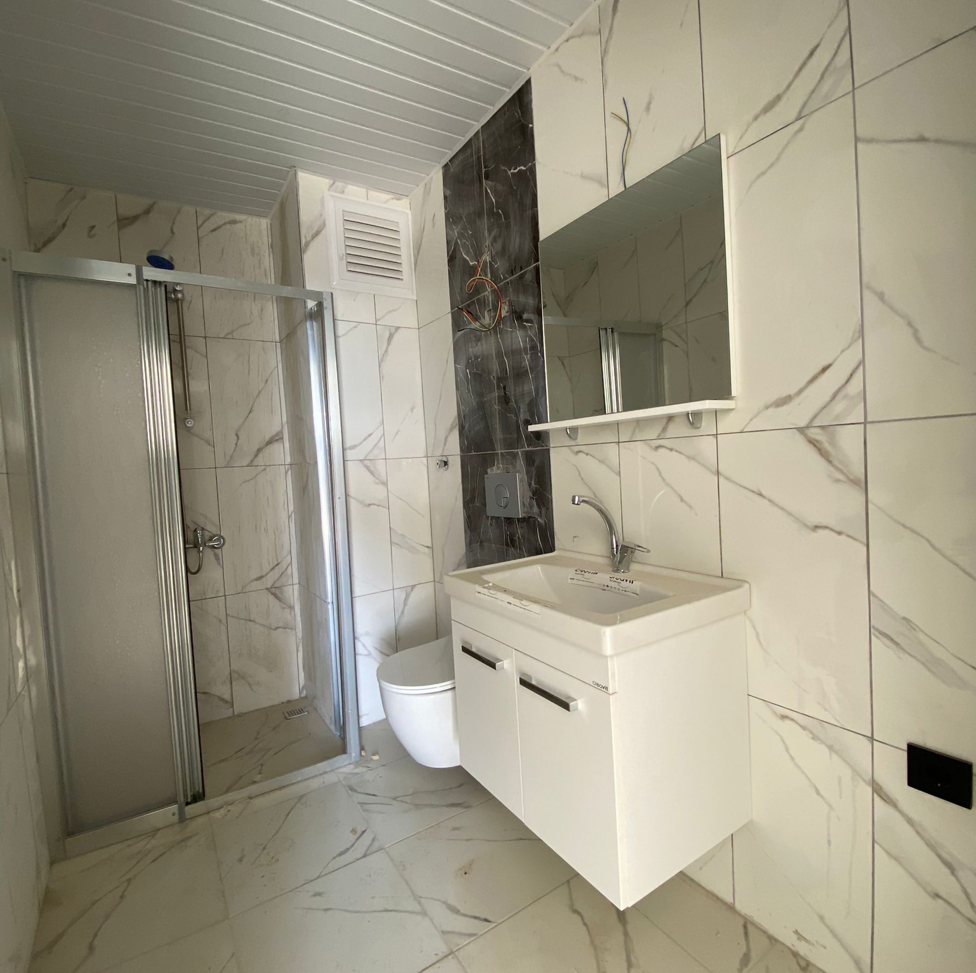 Luxuriöses 1+1 Apartment mit Bergblick in Avsallar, Alanya