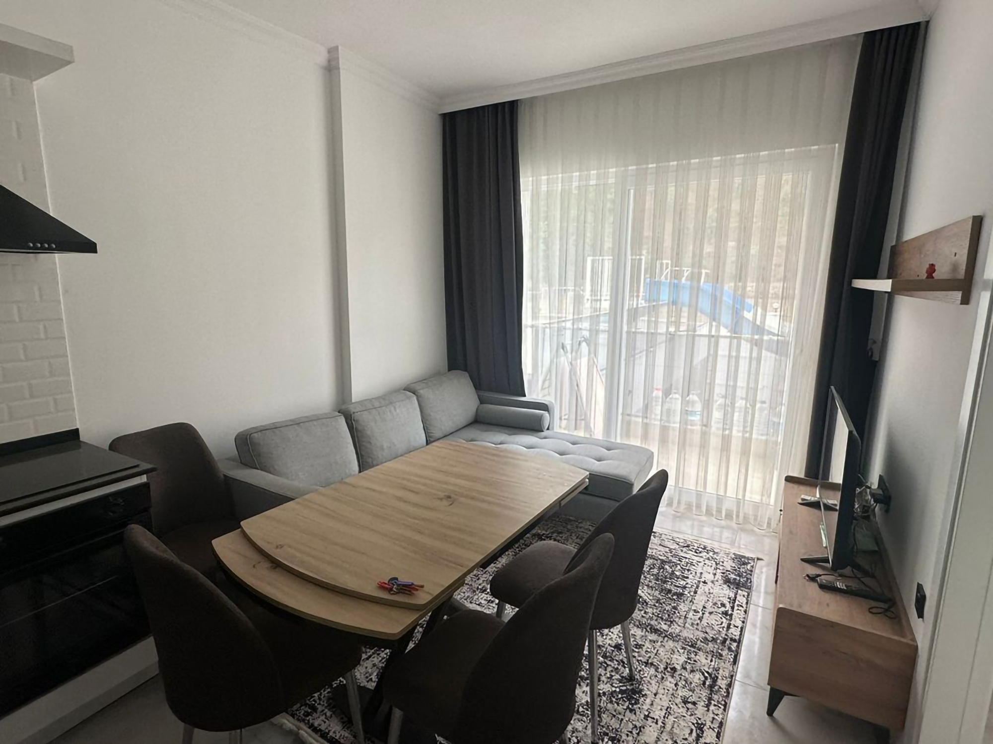 Moderni 1+1 asunto vuorinäköalalla Avsallarissa