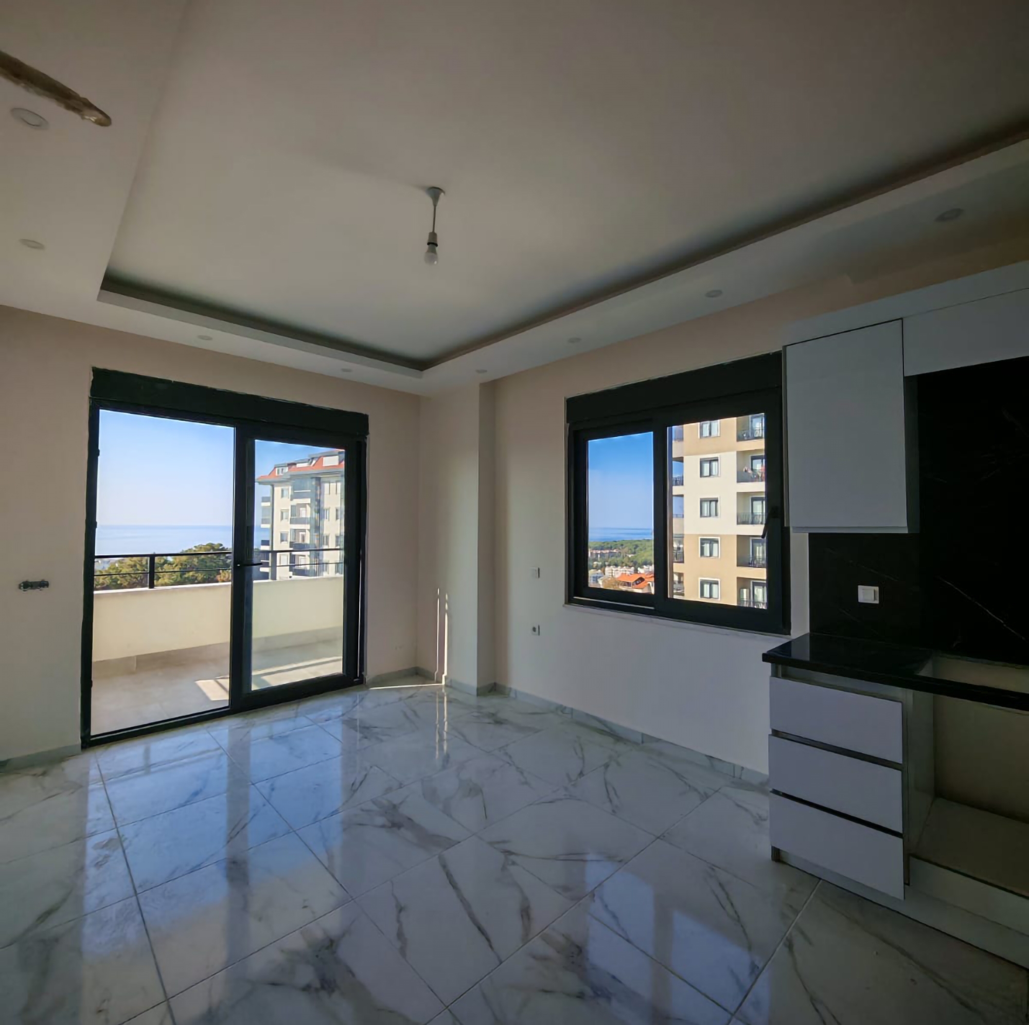 Luxury 1+1 Apartment with Sea and Mountain Views, Avsallar