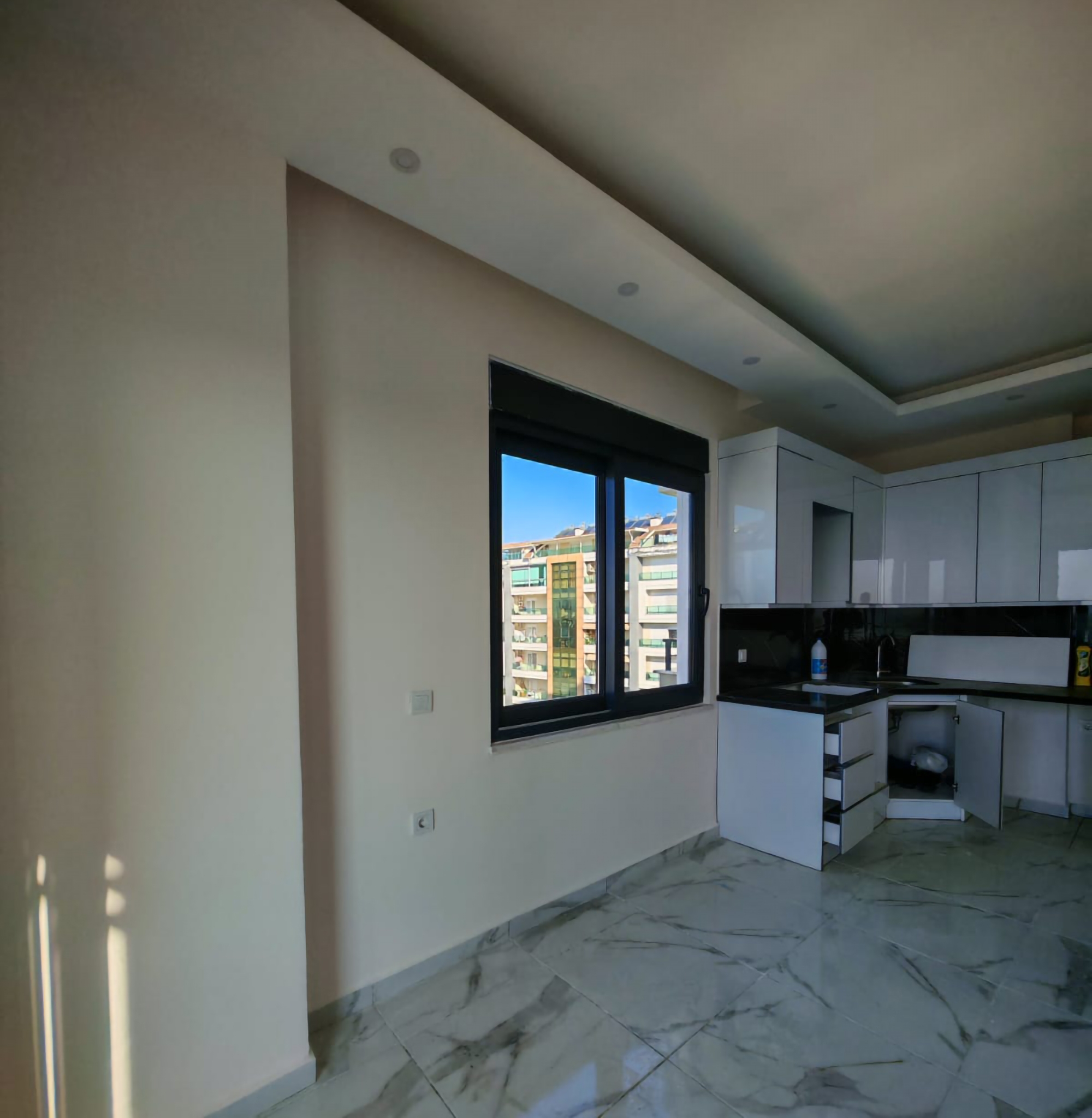 Luxury 1+1 Apartment with Sea and Mountain Views, Avsallar