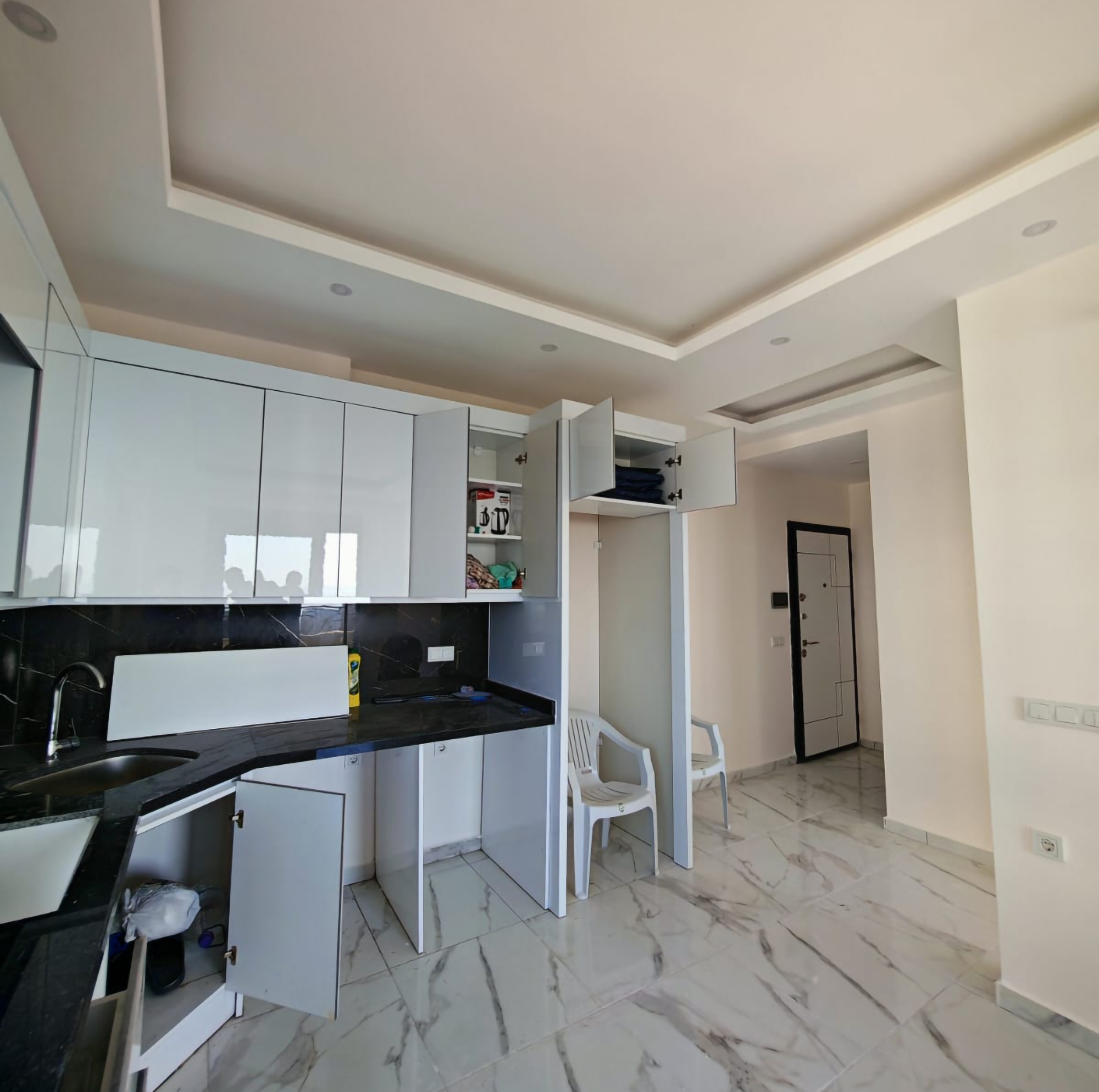 Luxury 1+1 Apartment with Sea and Mountain Views, Avsallar