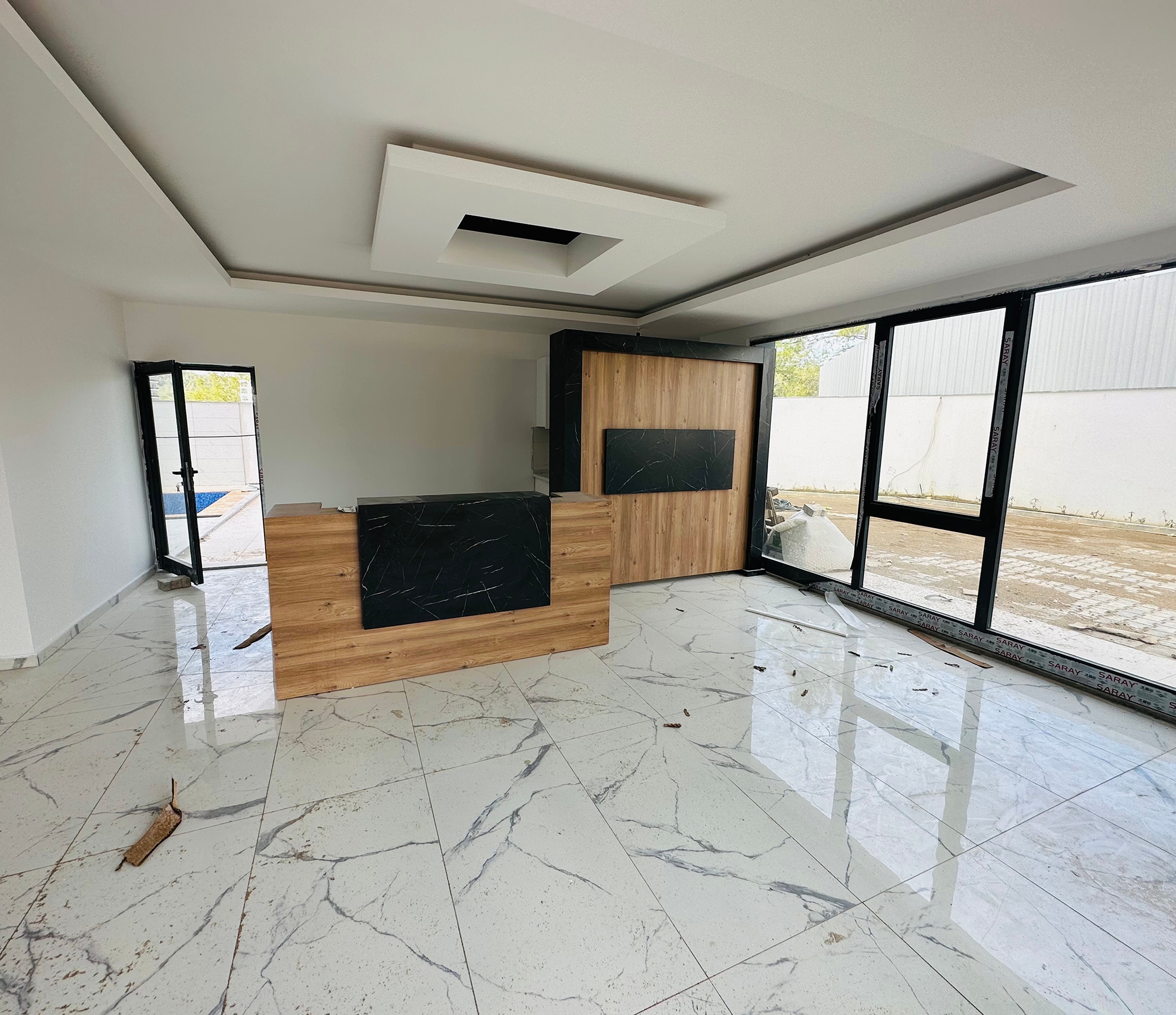 Luxurious 1+1 Apartment with Mountain View in Avsallar