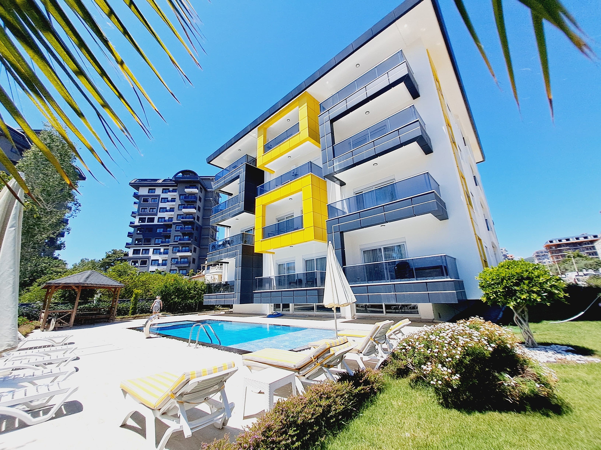 Mountain View 1+1 Apartment in Avsallar, Alanya