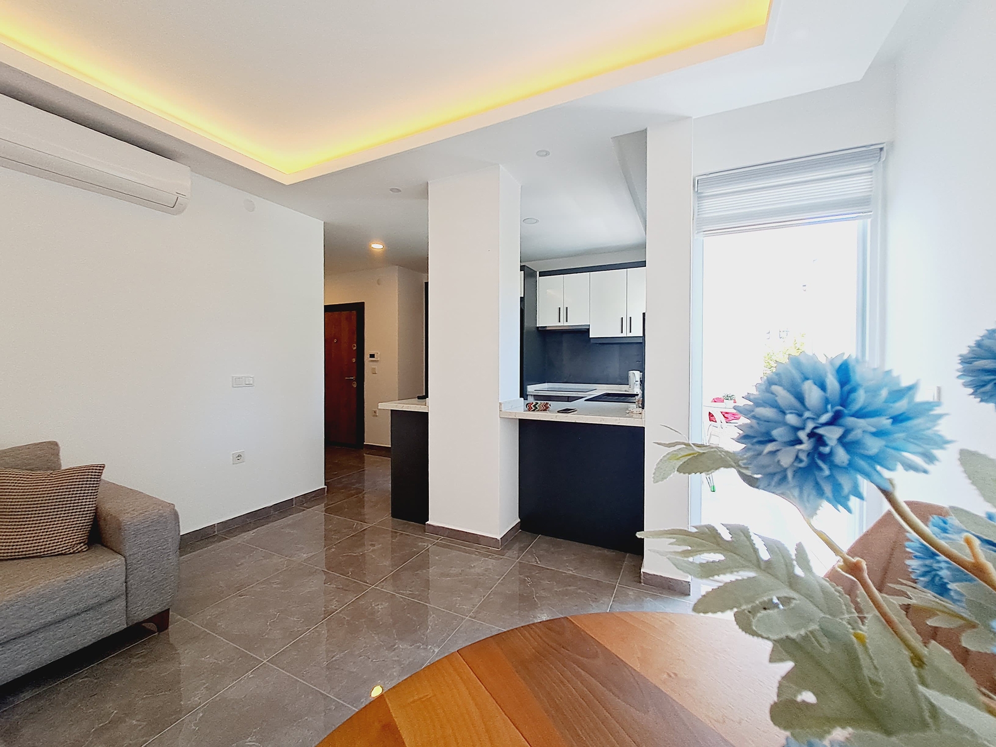 Mountain View 1+1 Apartment in Avsallar, Alanya