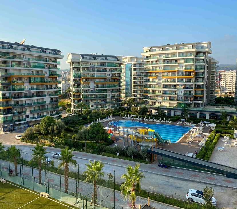 Luxuriöse 1+1 Wohnung mit Bergblick in Avsallar, Alanya