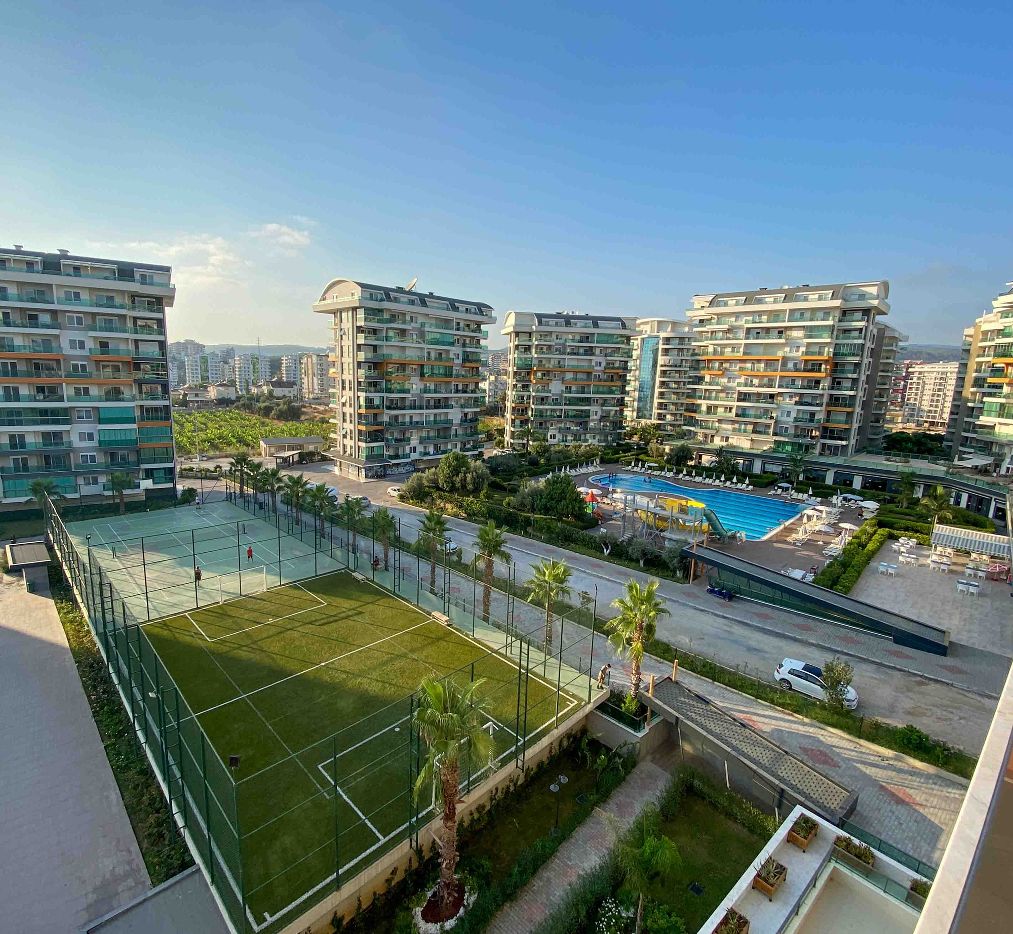 Luxuriöse 1+1 Wohnung mit Bergblick in Avsallar, Alanya