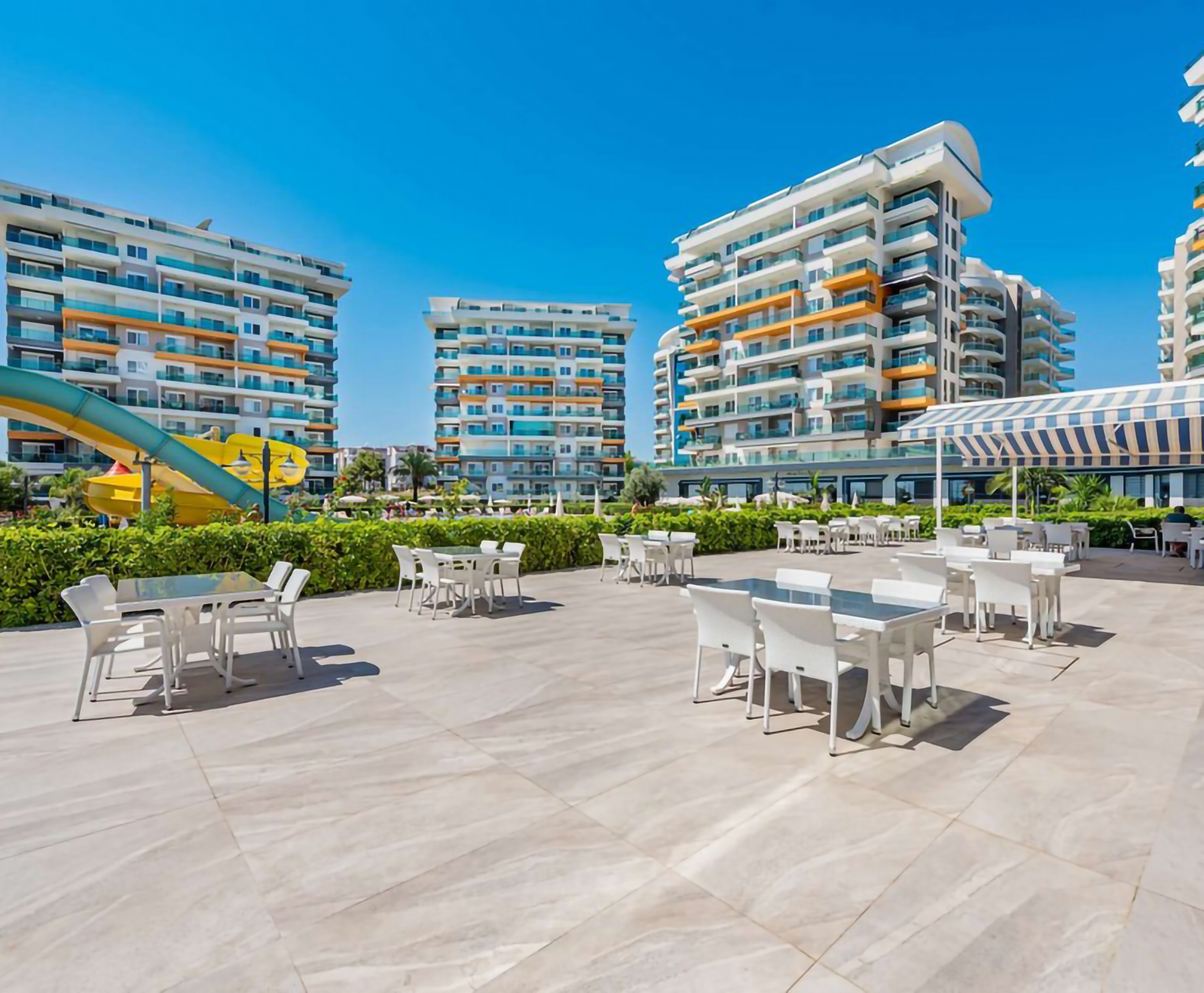 Luxuriöse 1+1 Wohnung mit Bergblick in Avsallar, Alanya