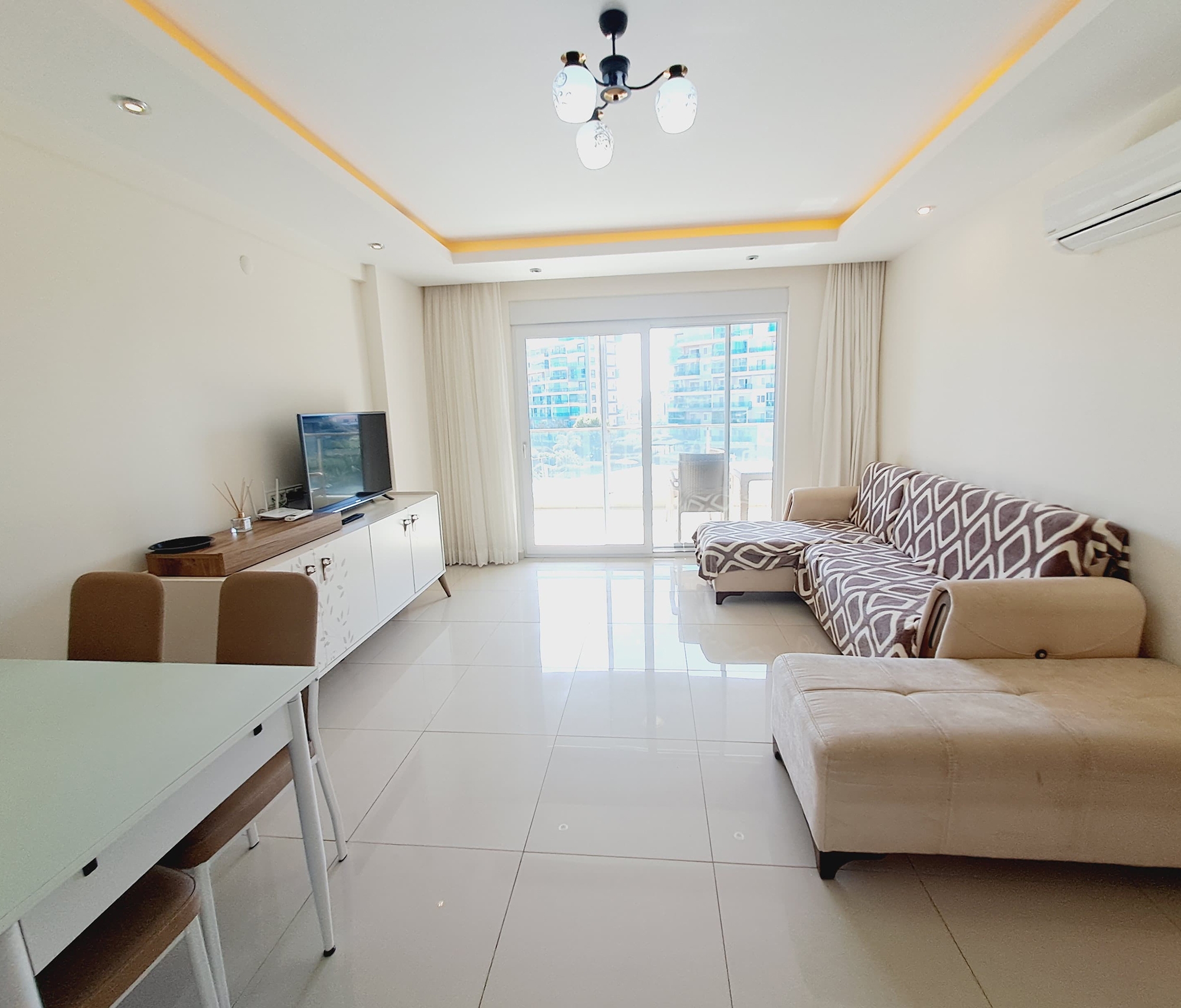 Luxuriöse 1+1 Wohnung mit Bergblick in Avsallar, Alanya