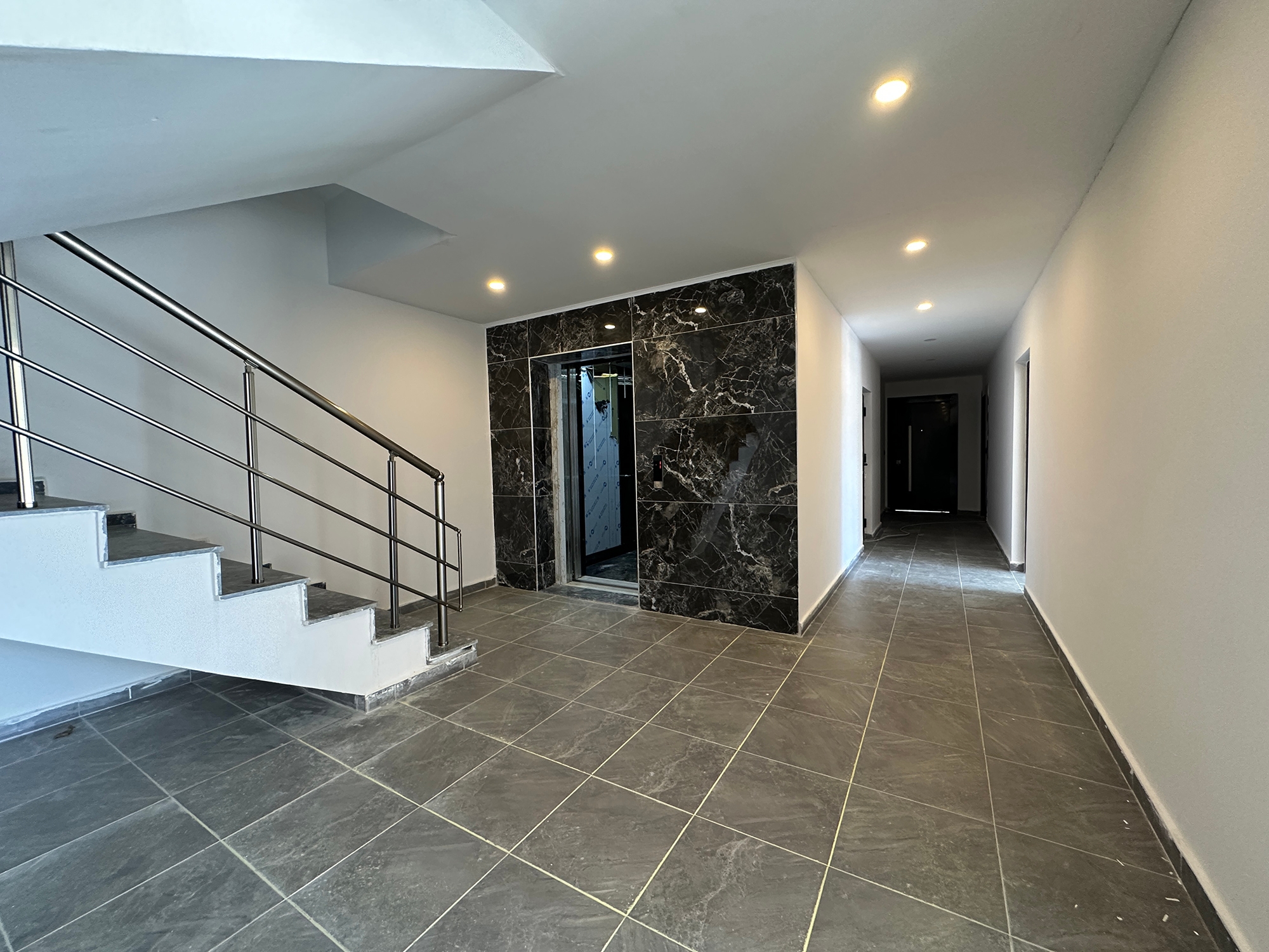 Luxuriöse 2+1 Wohnung mit Bergblick in Avsallar, Alanya