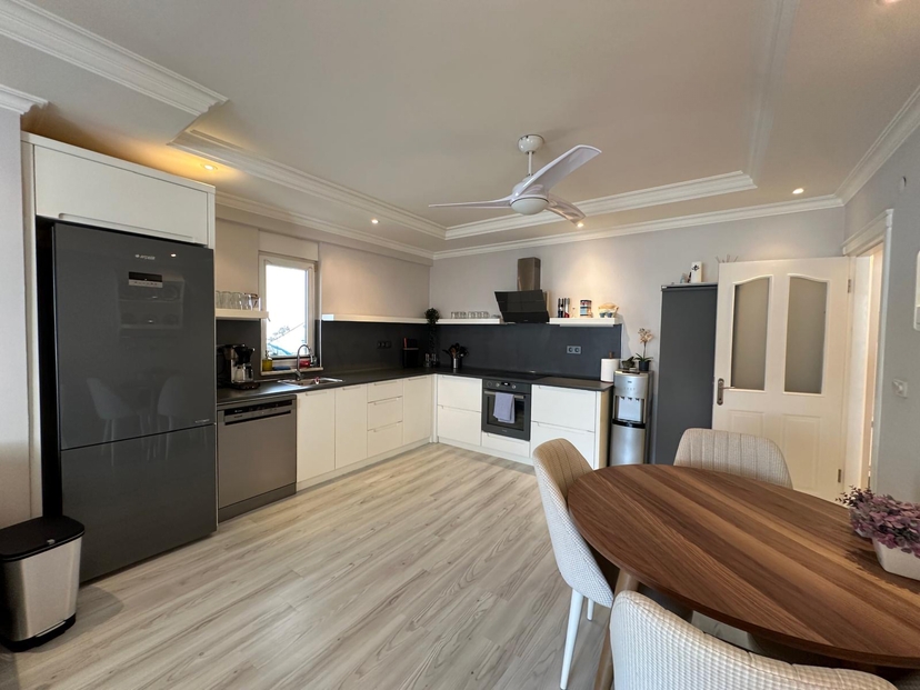 Luxury 2+1 Apartment with Mountain View, Alanya - Tosmur