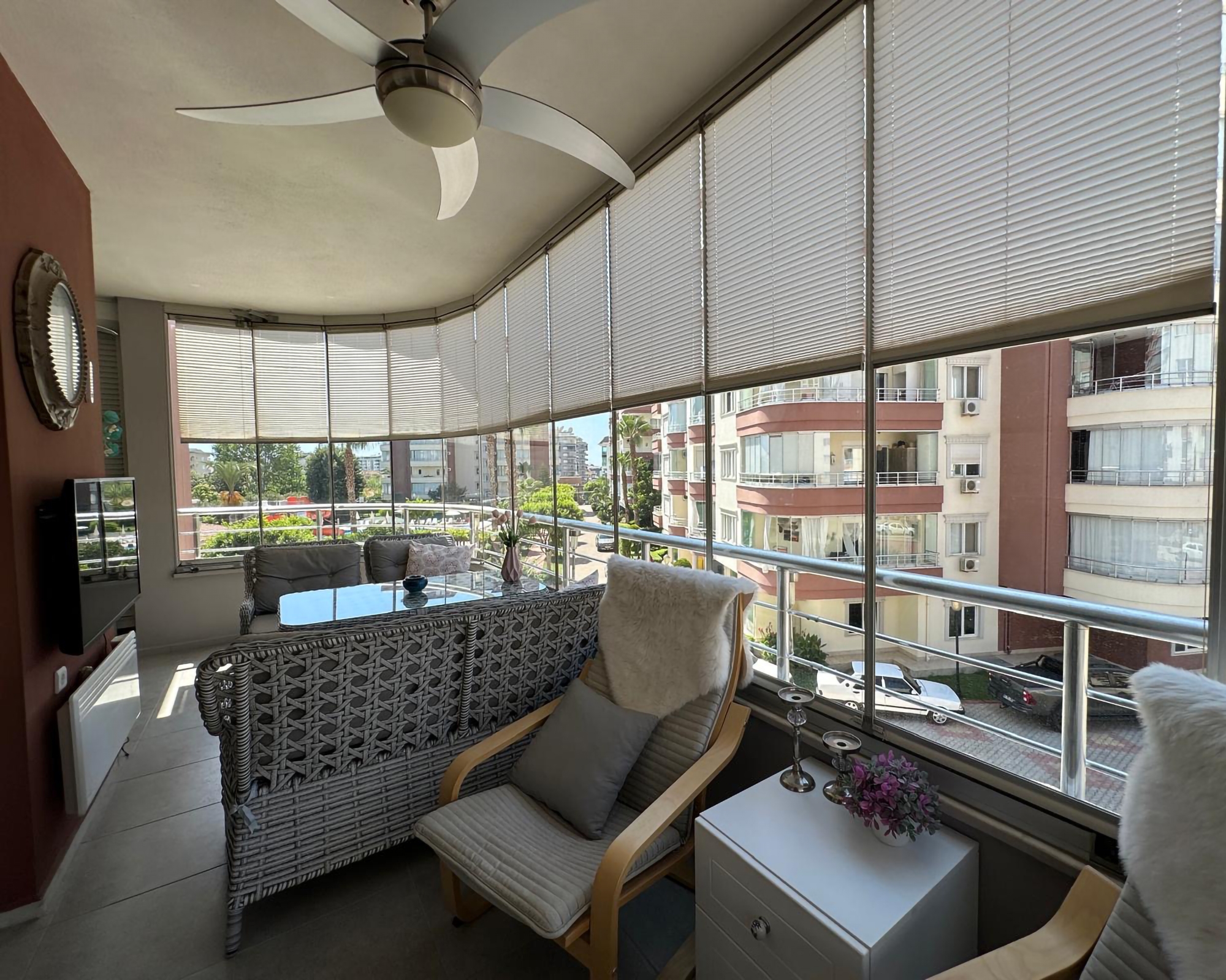 Luxury 2+1 Apartment with Mountain View, Alanya - Tosmur