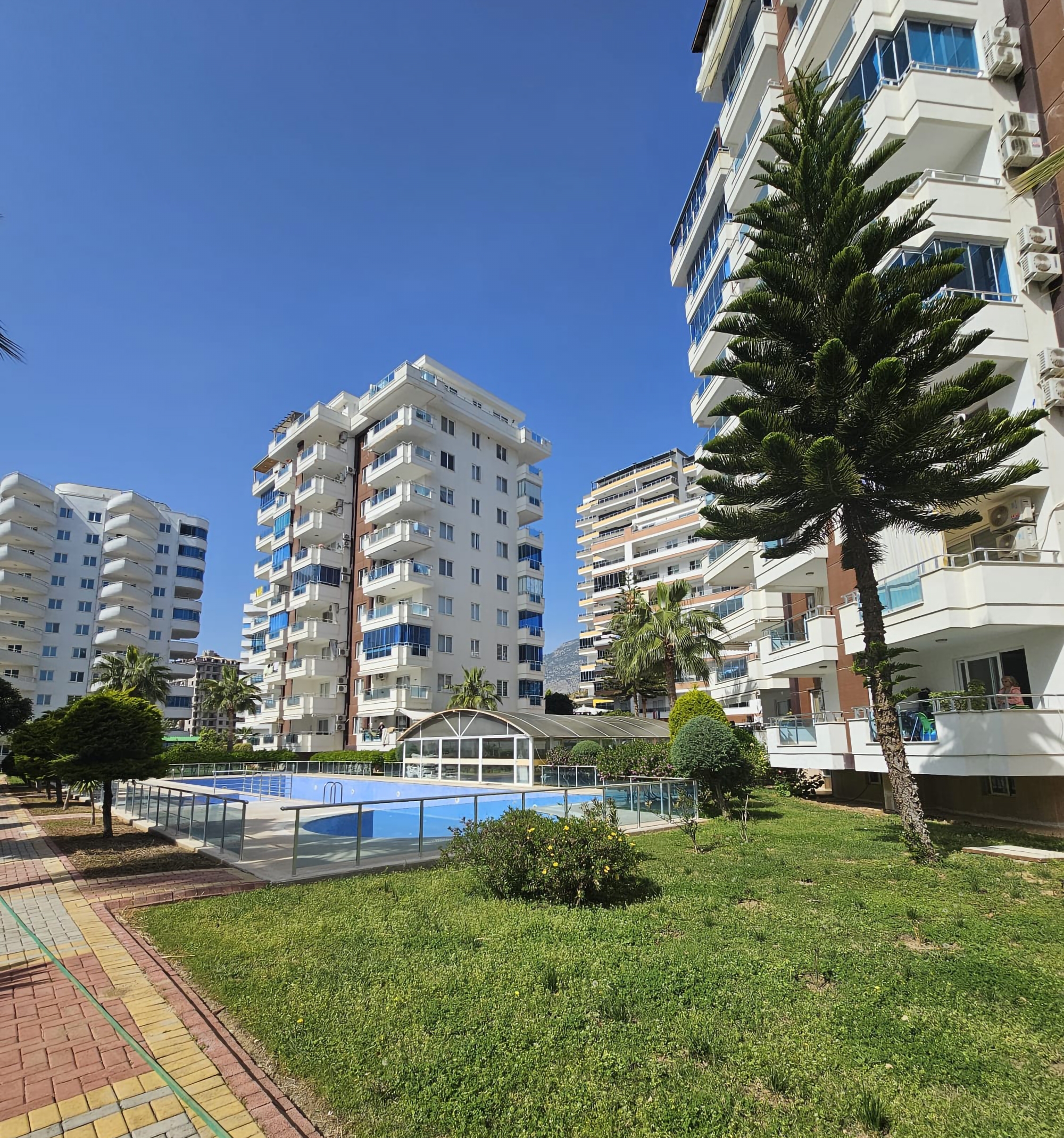Luxurious 1+1 Apartment with Mountain View, Alanya - Mahmutlar