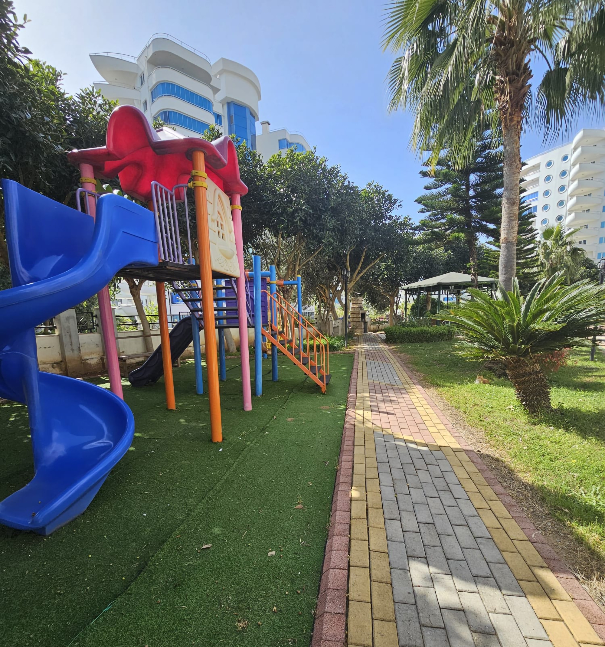 Luxurious 1+1 Apartment with Mountain View, Alanya - Mahmutlar