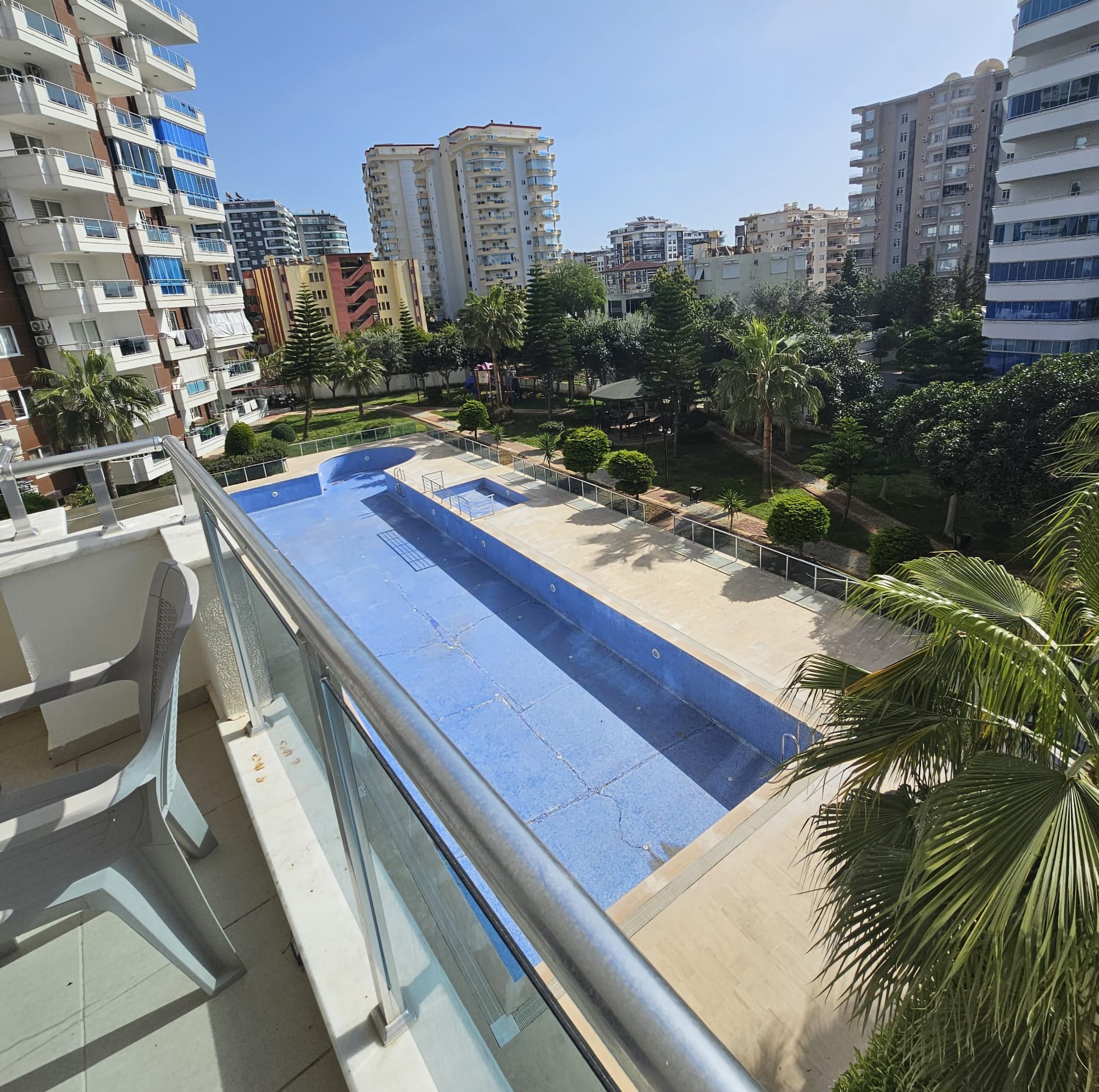 Luxurious 1+1 Apartment with Mountain View, Alanya - Mahmutlar