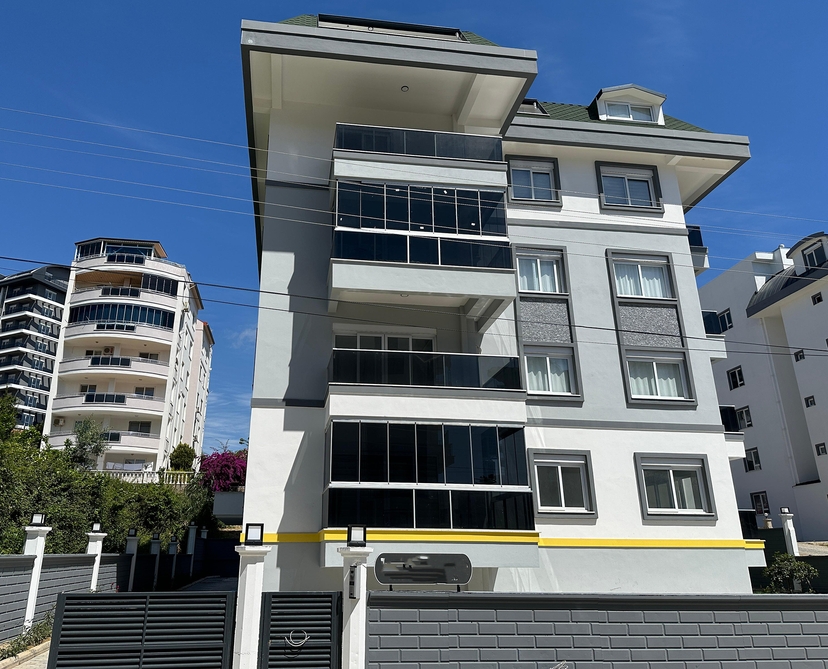 Mountain View 1+1 Apartment in Avsallar, Alanya