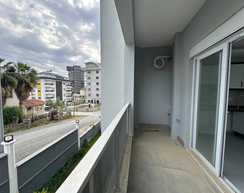 Mountain View 1+1 Apartment in Avsallar, Alanya