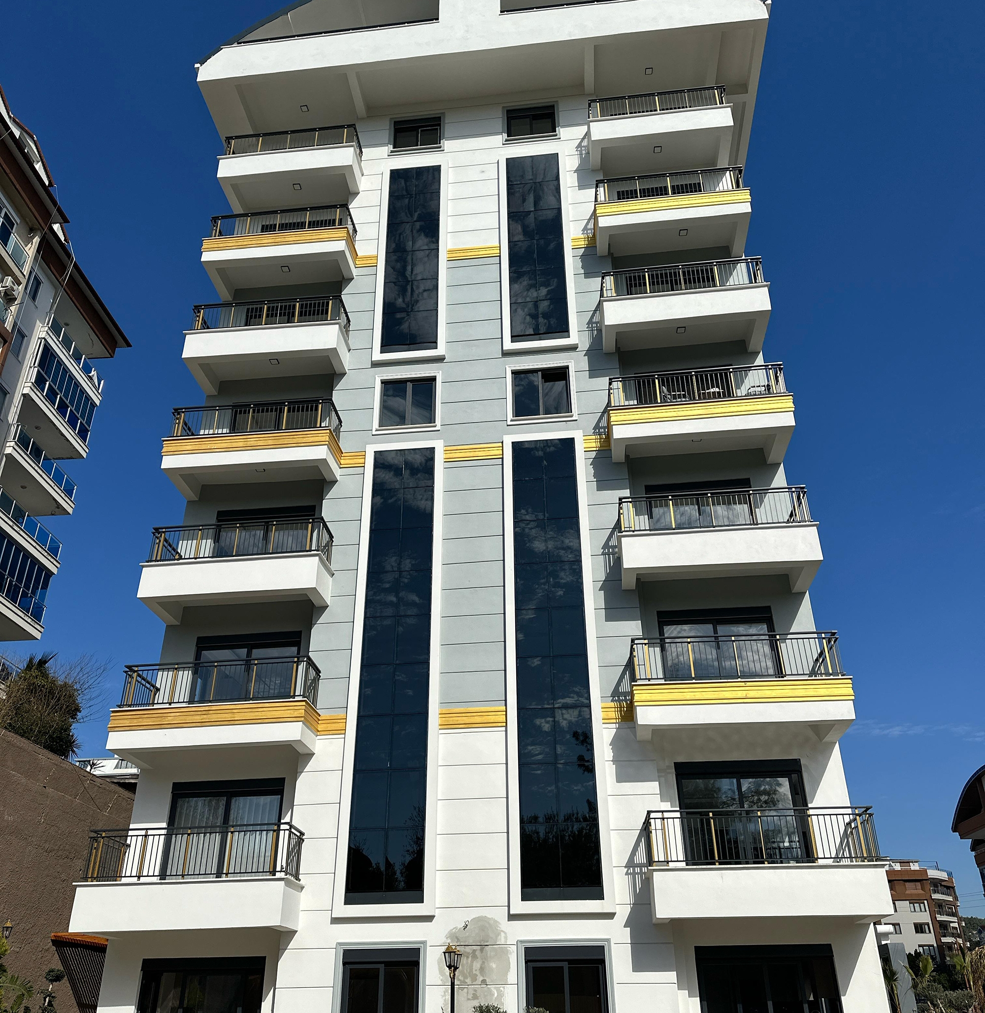 Modern 1+1 Apartment with Mountain View, Alanya