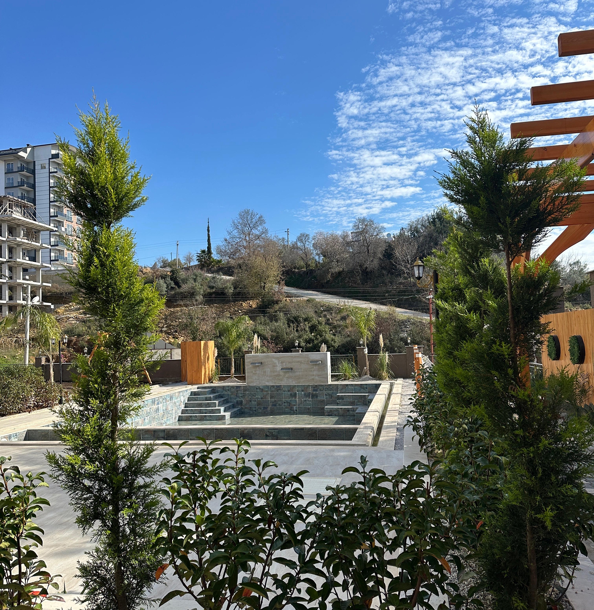 Modern 1+1 Apartment with Mountain View, Alanya