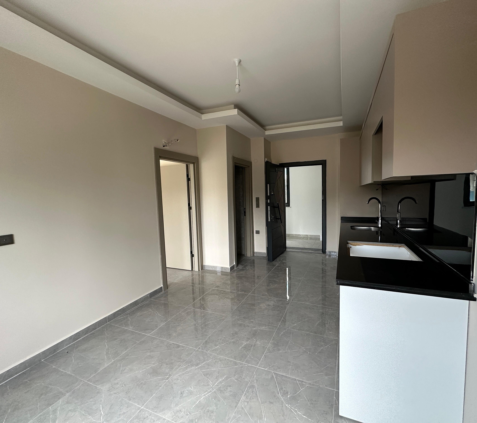 Luxury 1+1 Apartment with Mountain Views in Avsallar, Alanya