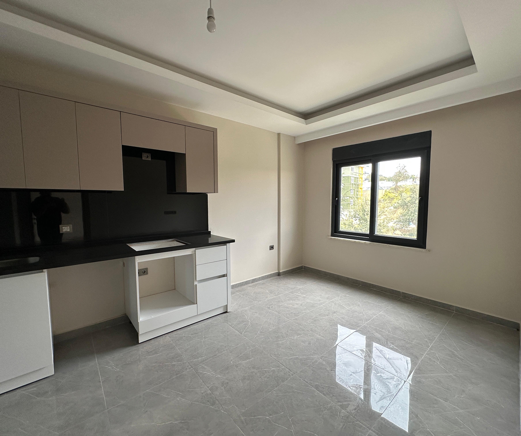 Luxury 1+1 Apartment with Mountain Views in Avsallar, Alanya