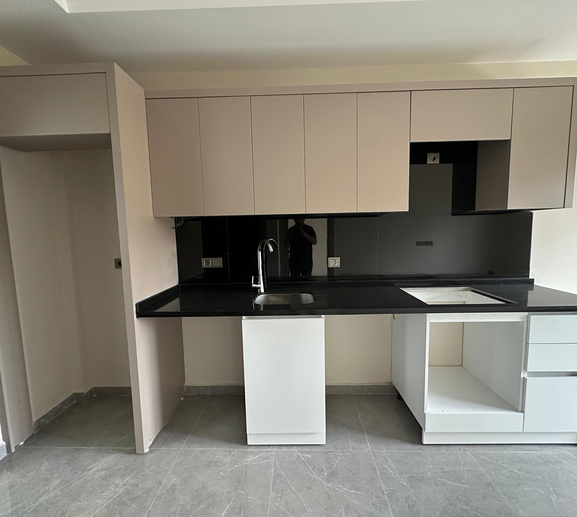 Luxury 1+1 Apartment with Mountain Views in Avsallar, Alanya