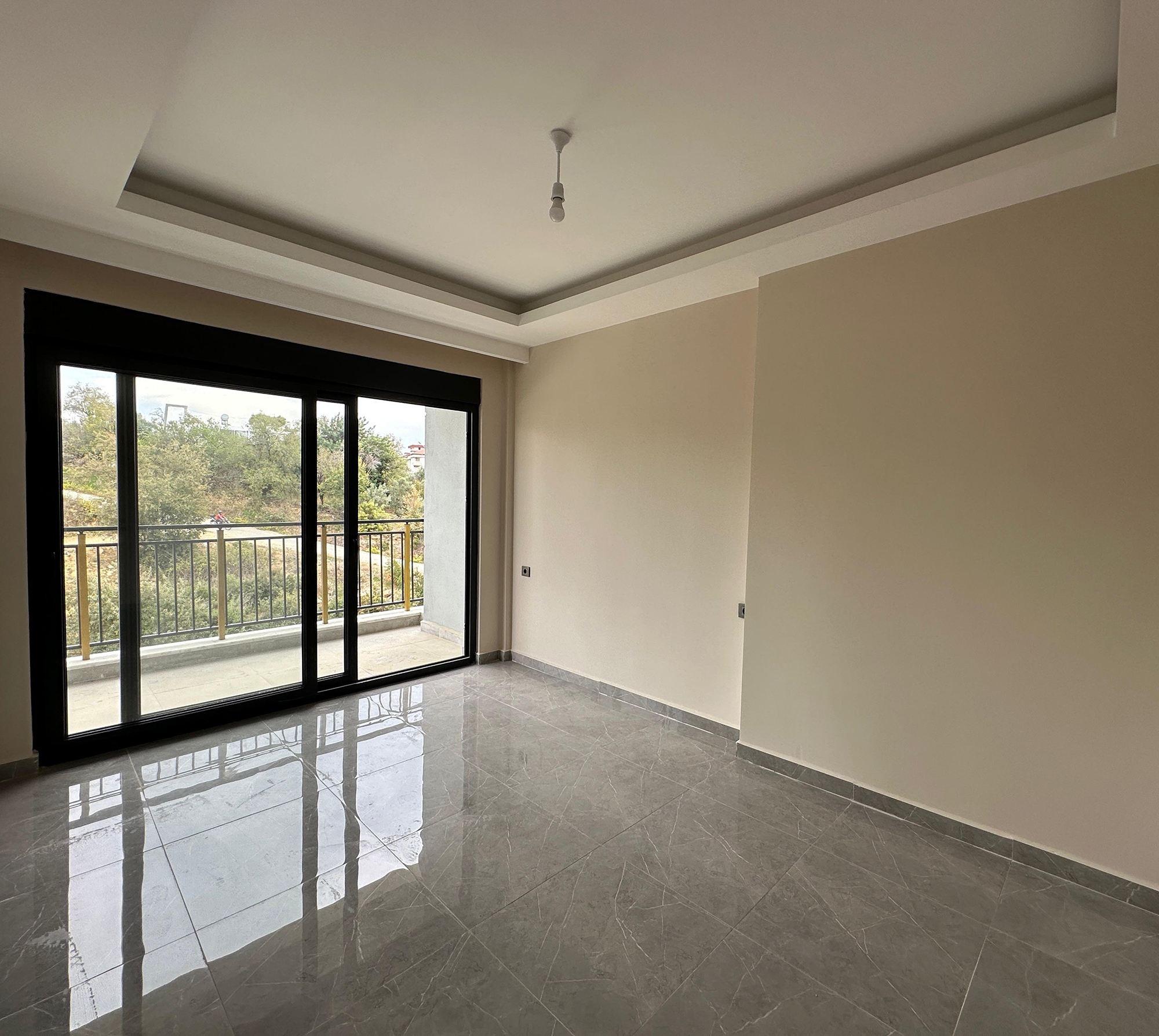 Luxury 1+1 Apartment with Mountain Views in Avsallar, Alanya