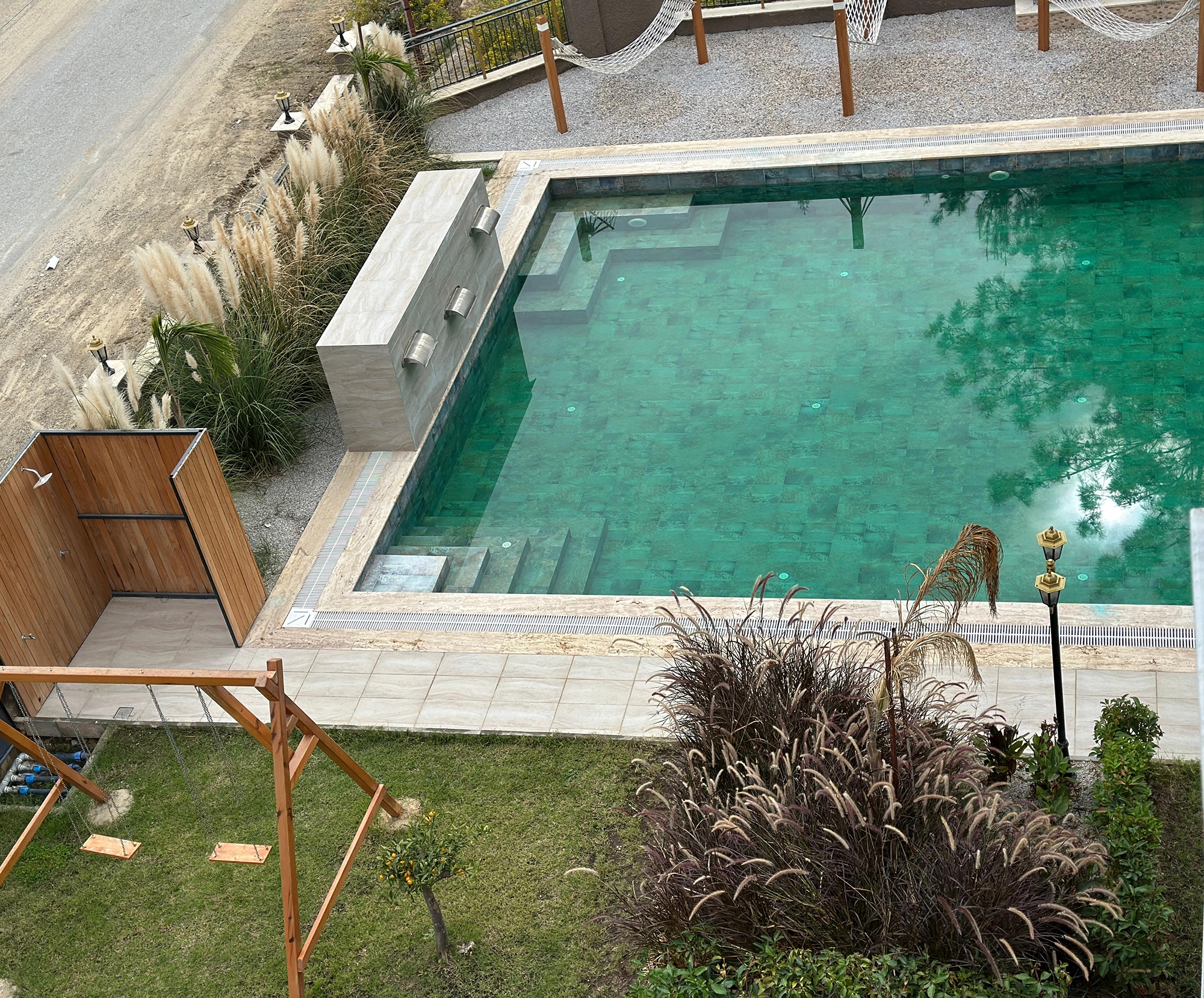 Luxury 1+1 Apartment with Mountain Views in Avsallar, Alanya