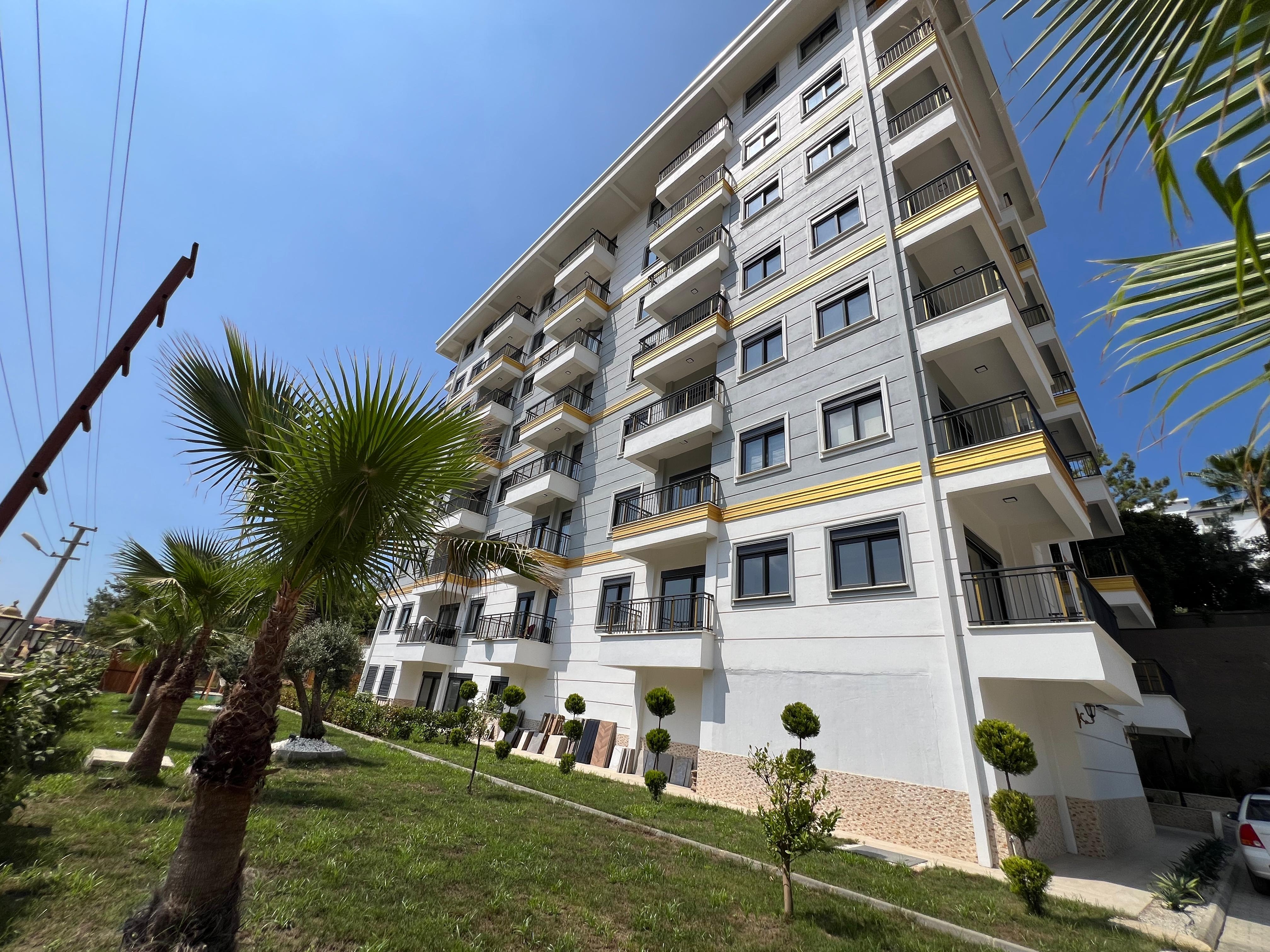 Modern Luxury 1+1 Apartment with Sea and Mountain Views, Alanya