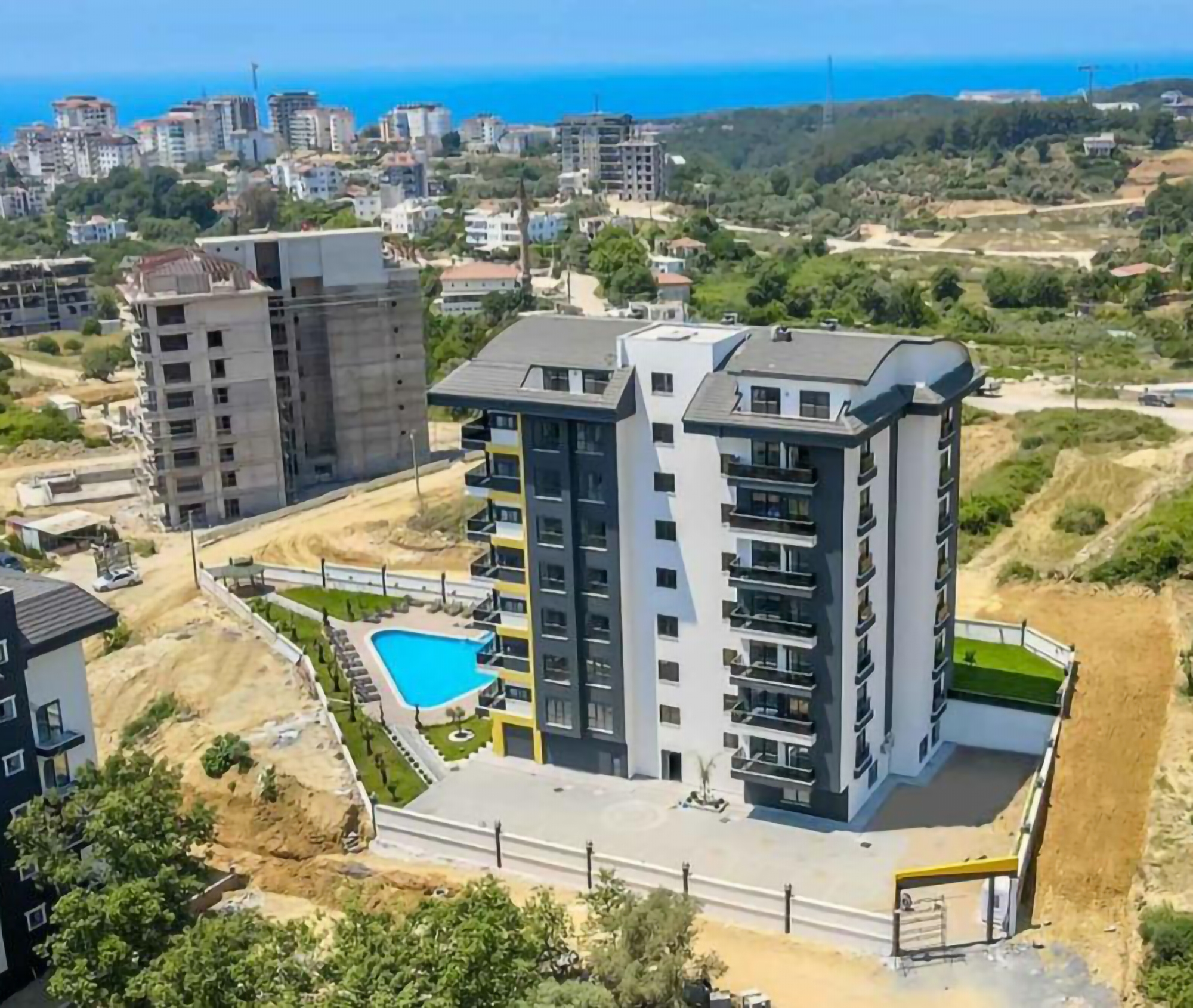 Modern 1+1 lägenhet med bergsutsikt, Avsallar, Alanya