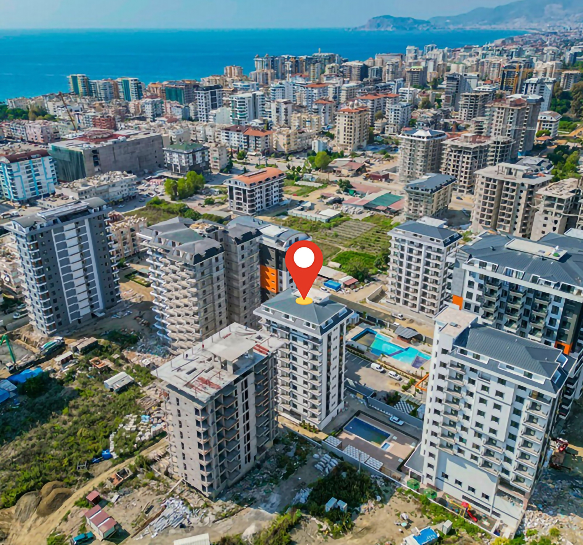 Lyxig 1+1 lägenhet med utsikt över bergen, Alanya