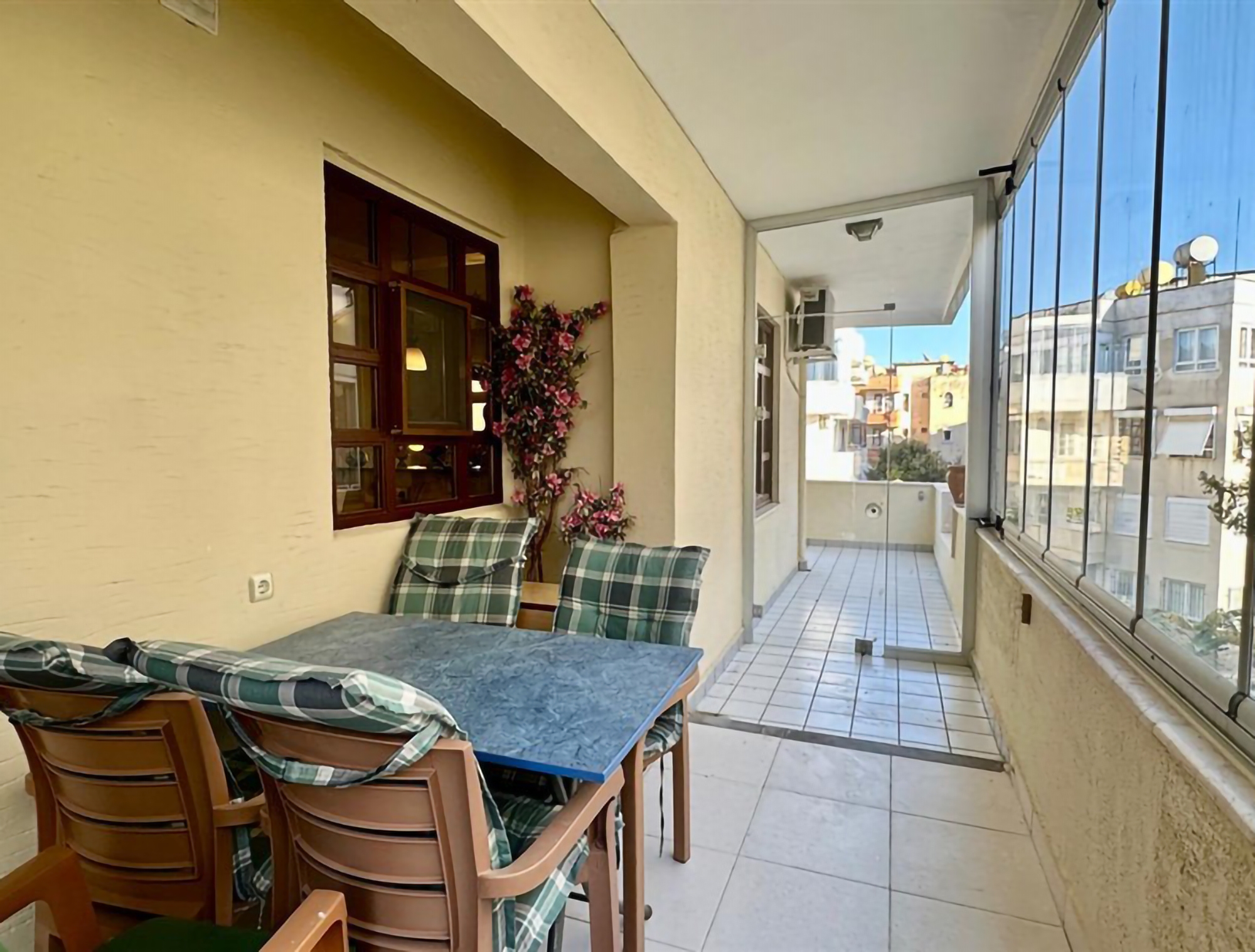Bergblick 2+1 Wohnung in Oba, Alanya
