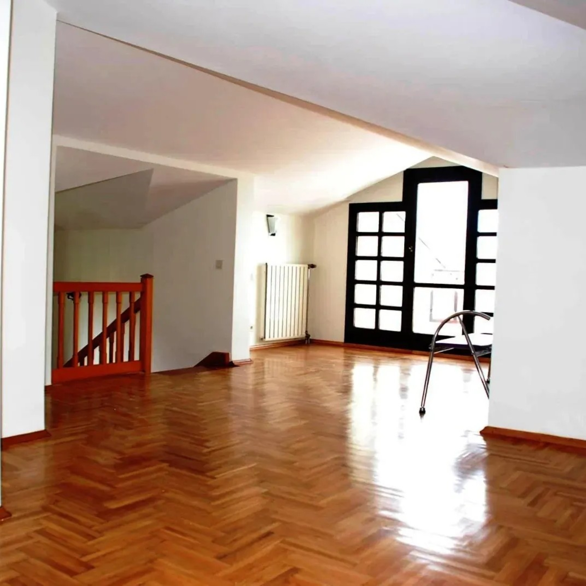 Luxury 5+2 Villa with Pool and Kids Playground in Bahcesehir