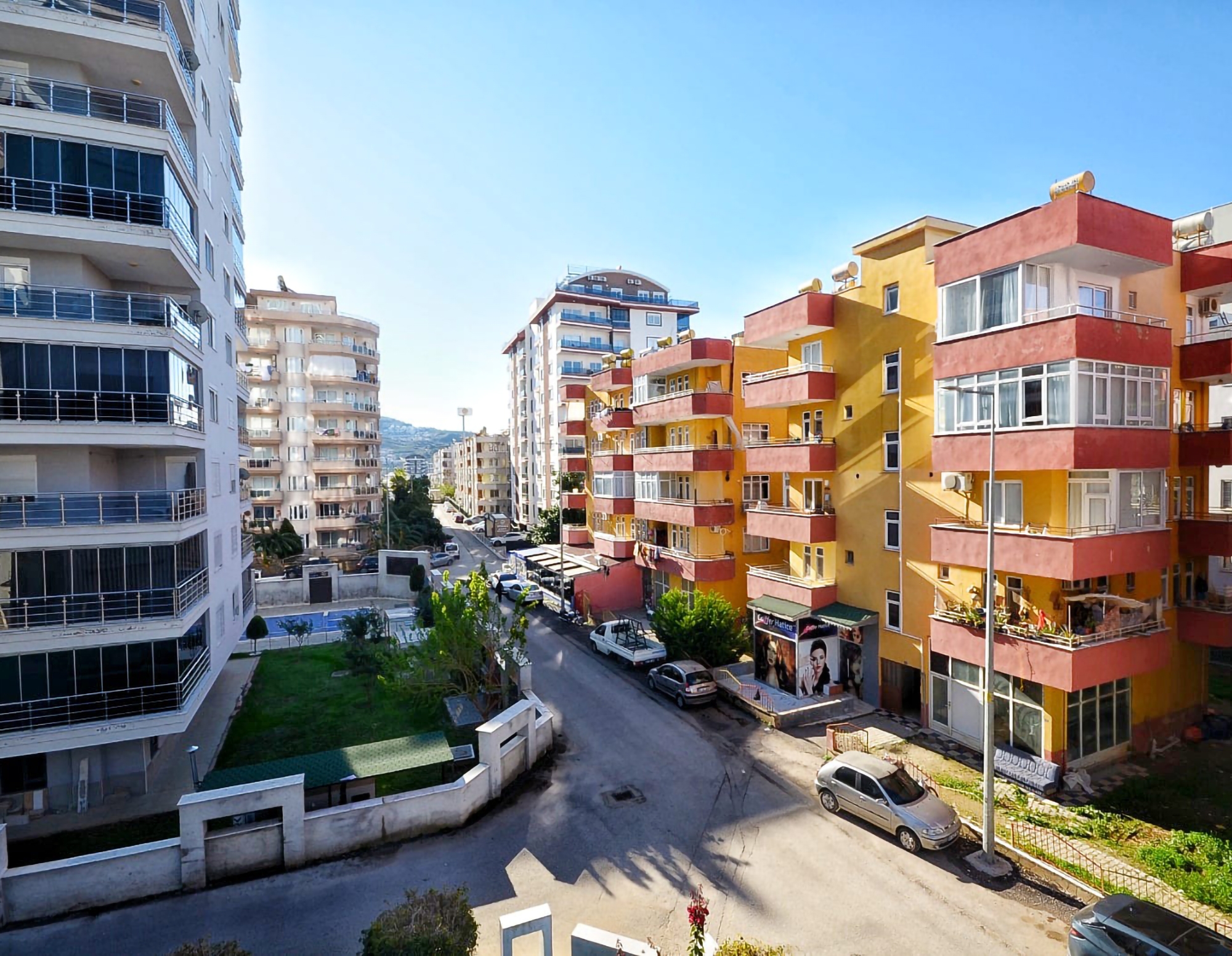 Vuorinäköala 2+1 Asunto Uima-altaalla ja Kuntosalilla Mahmutlarissa, Alanyassa