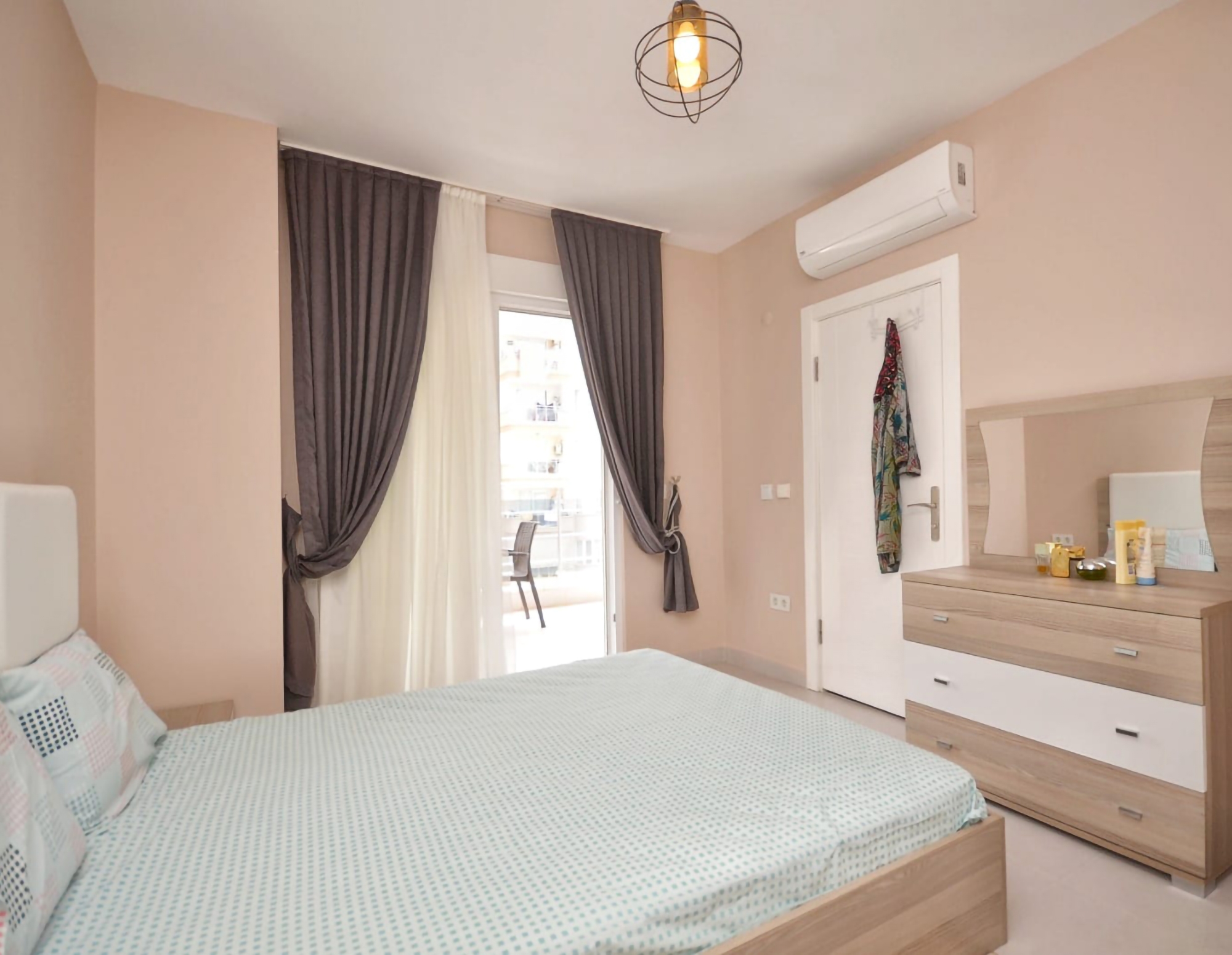 Ylellinen 2+1 Huoneisto Vuorinäköalalla, Alanya