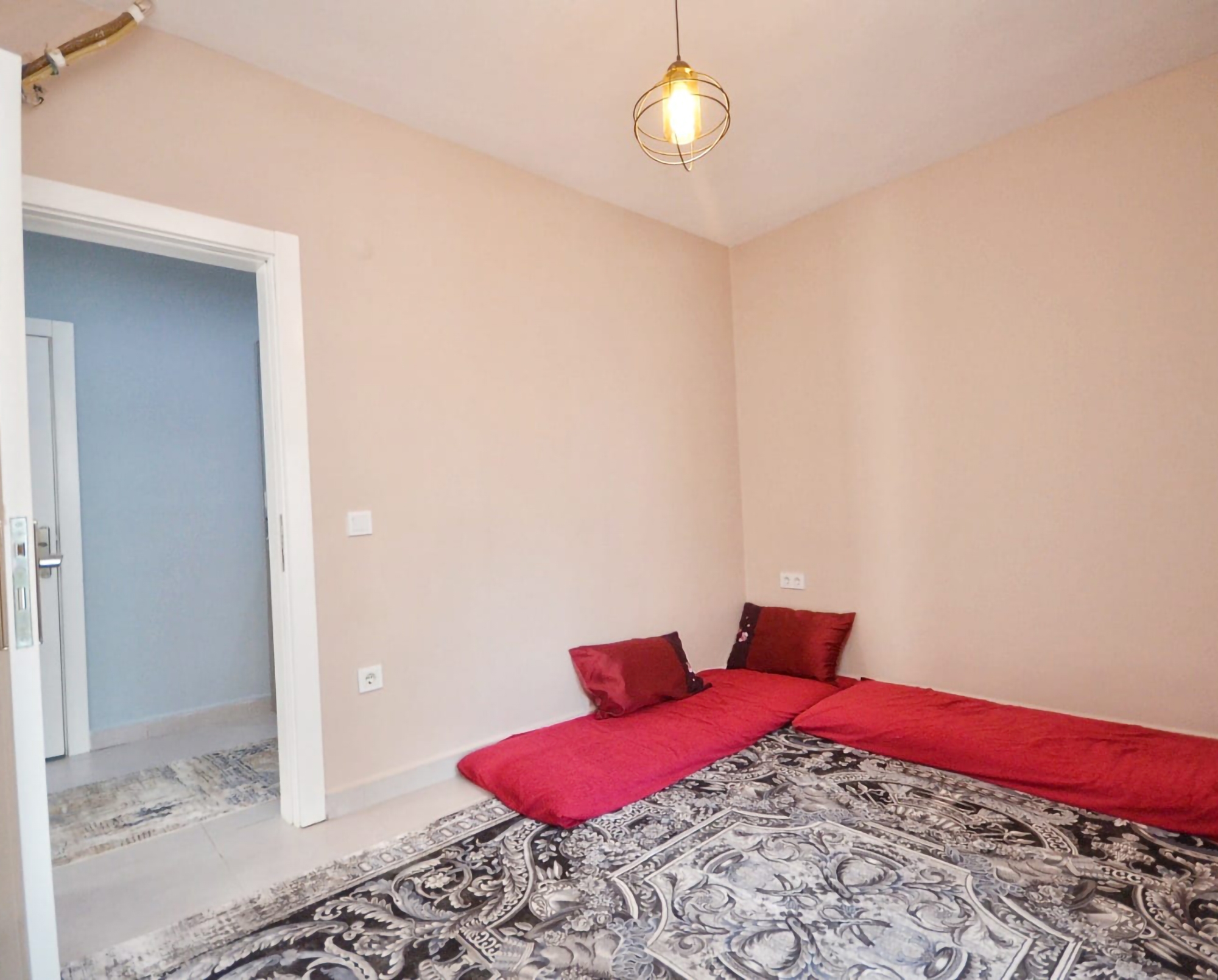 Ylellinen 2+1 Huoneisto Vuorinäköalalla, Alanya