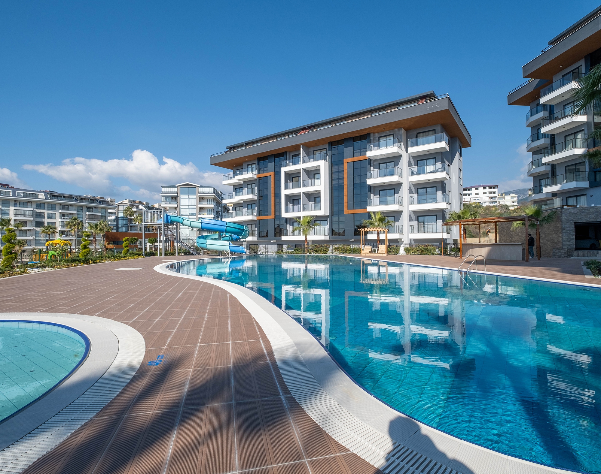 Luxurious 1+1 Apartment with Sea and Mountain Views, Alanya-Kestel