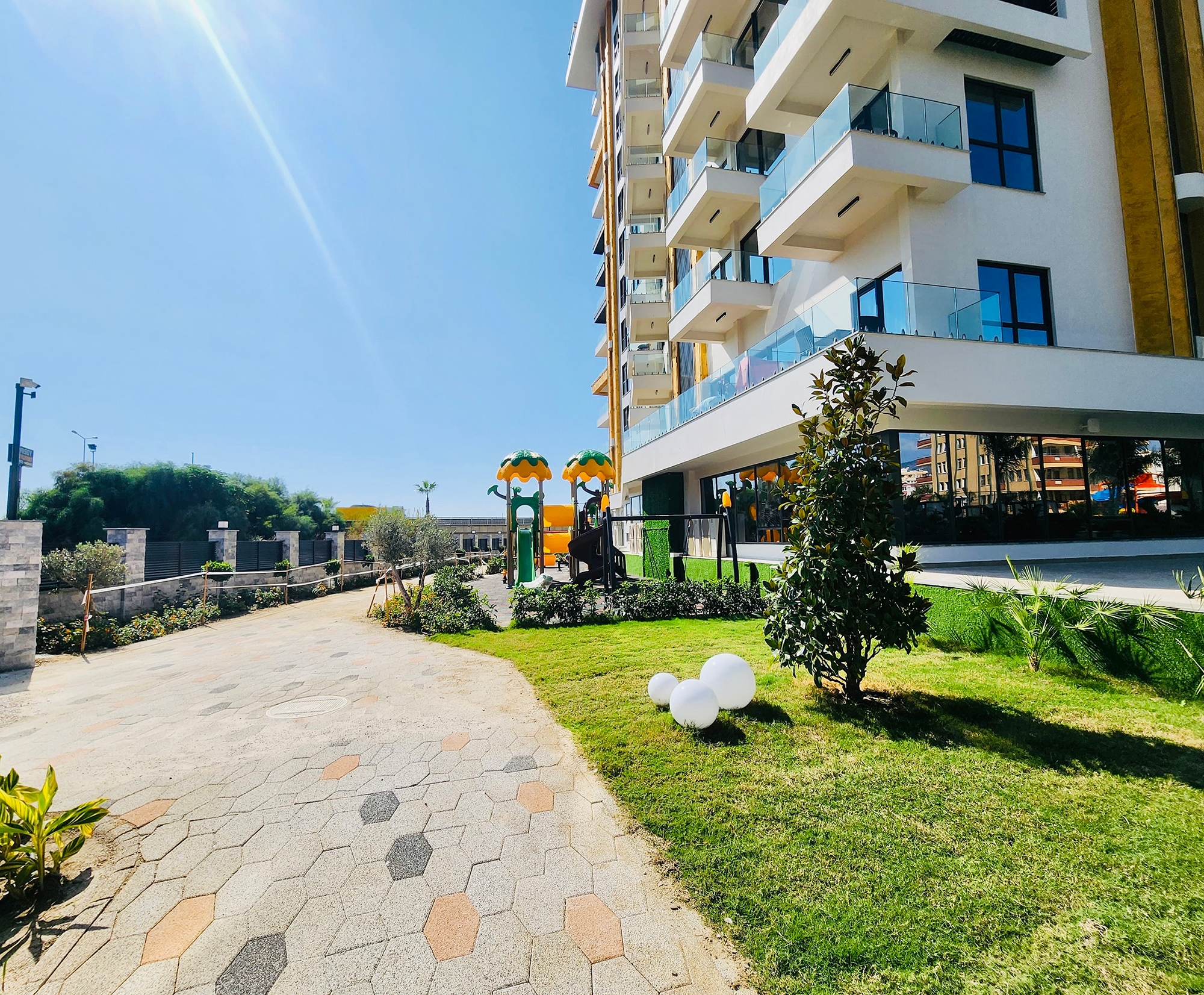Luxuriöse 1+1 Wohnung mit Meerblick und Bergblick, Alanya