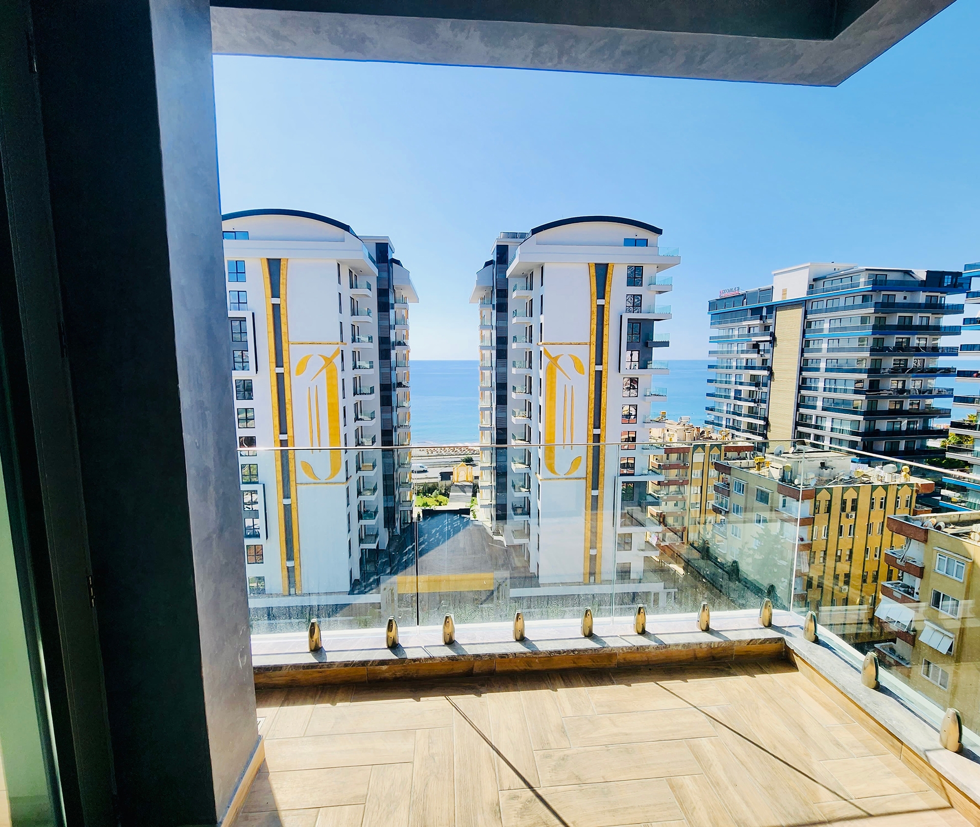 Luxuriöse 1+1 Wohnung mit Meerblick und Bergblick, Alanya