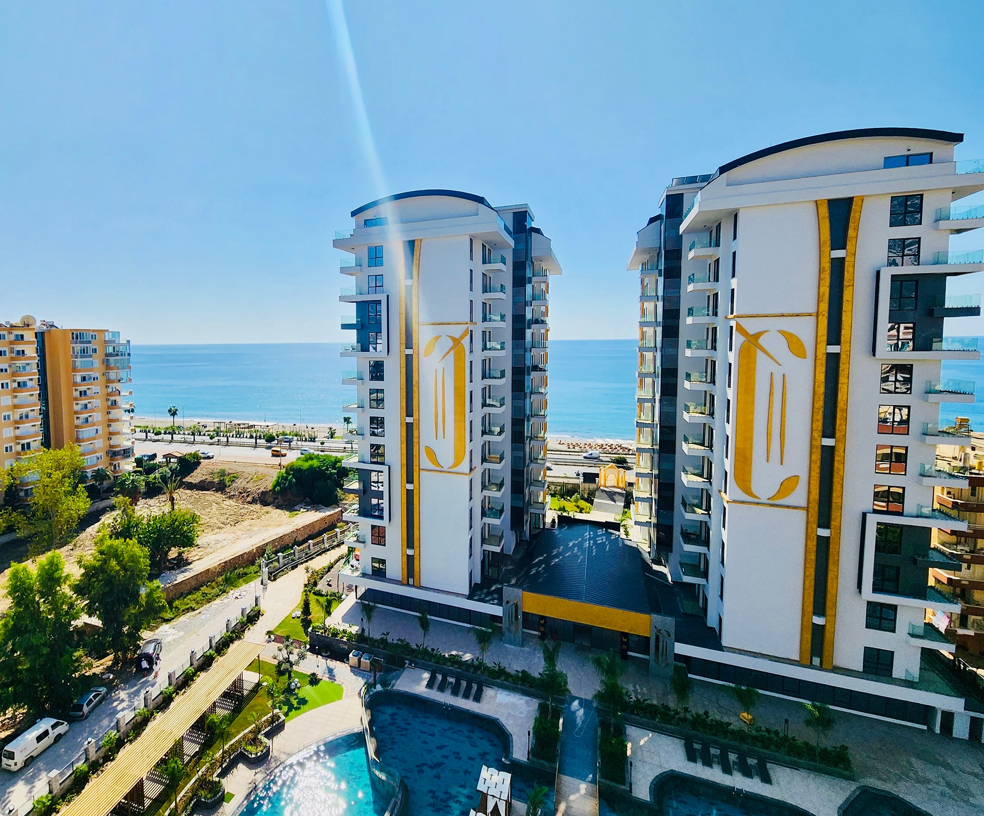 Luxuriöse 1+1 Wohnung mit Meerblick und Bergblick, Alanya