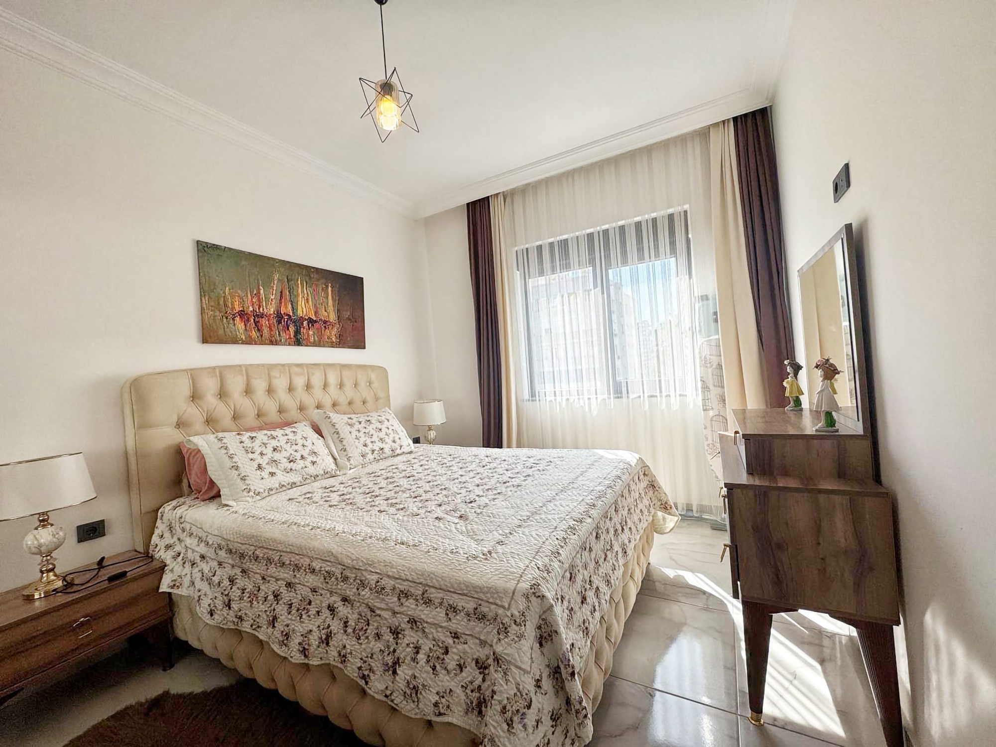 Luksuriøs 1+1 Leilighet med Fjellutsikt i Mahmutlar, Alanya