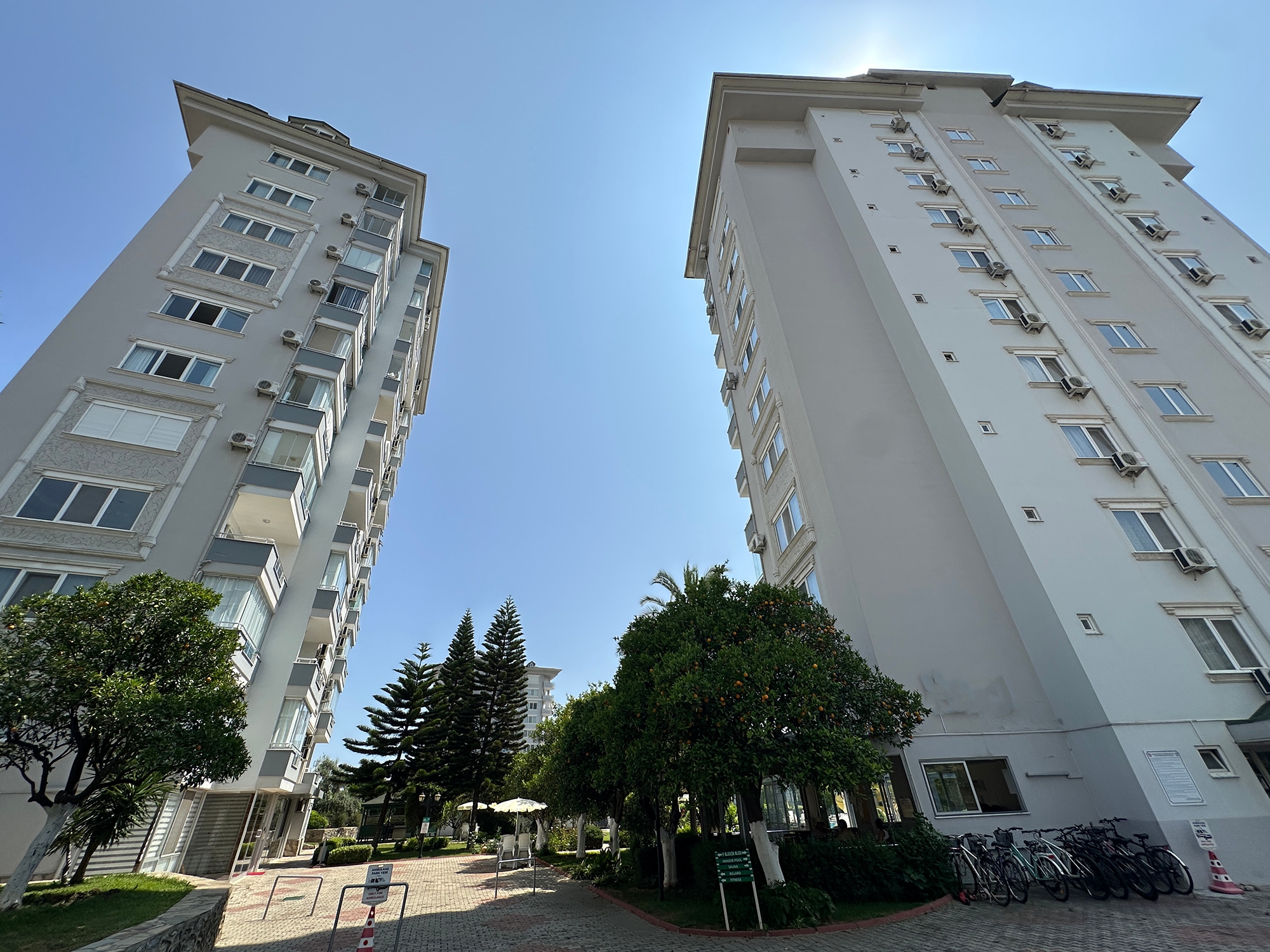 Slott- och bergsutsikt 1+1 lägenhet, Alanya - Cikcilli