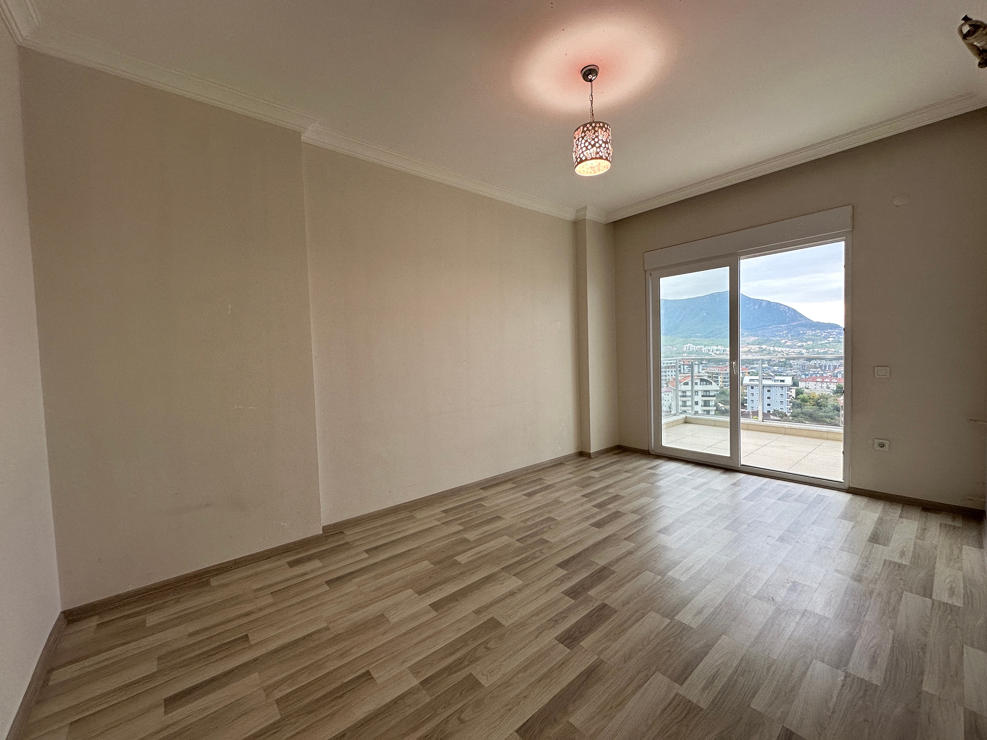 Geräumiges 3+1 Apartment in Alanya - Ciplakli
