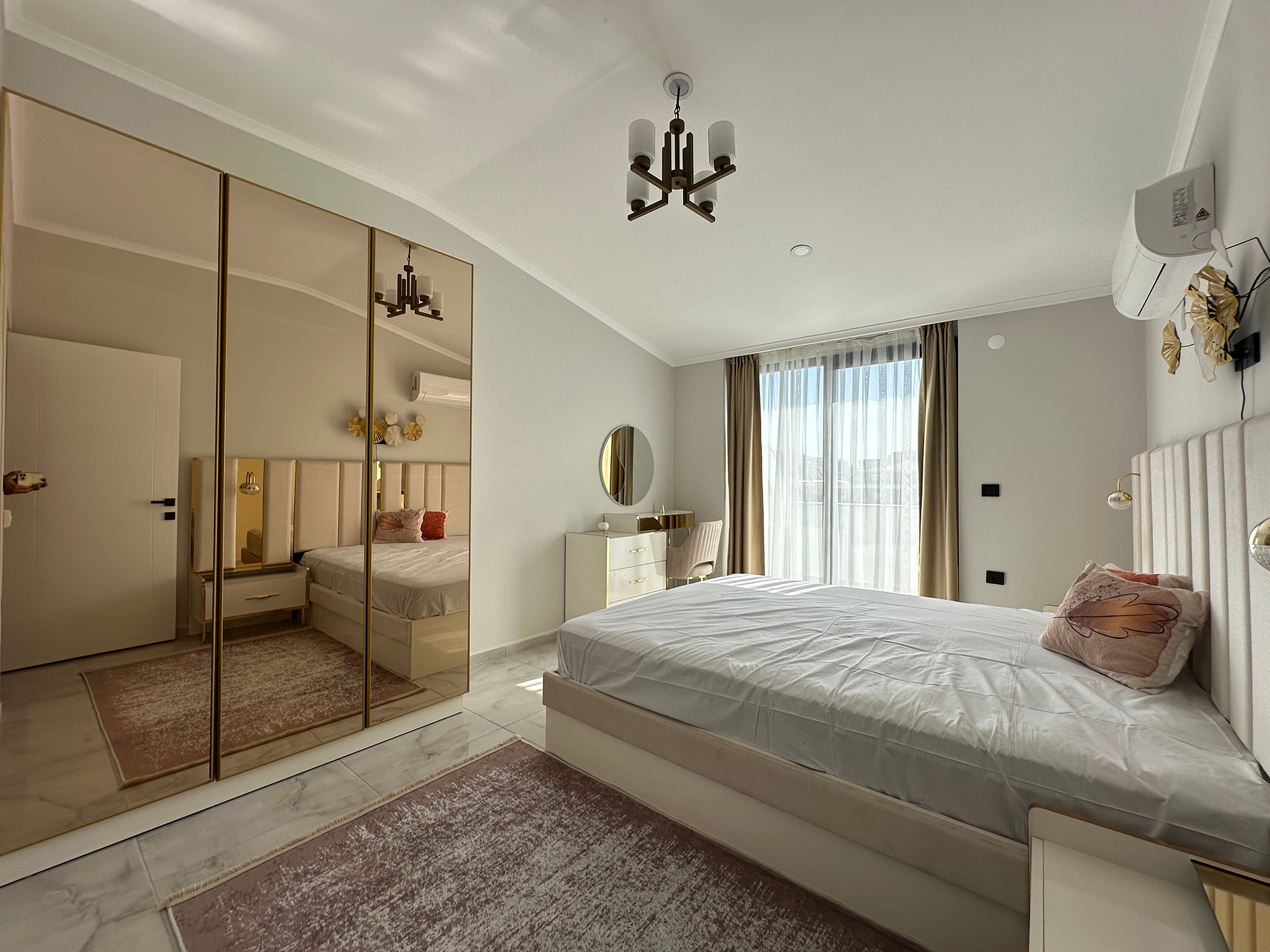 Luxuriöses 3+1 Penthouse mit atemberaubendem Blick auf das Meer und die Berge, Alanya Kestel