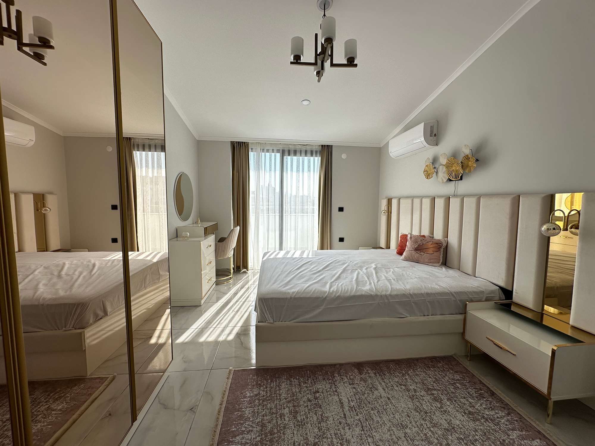Luxuriöses 3+1 Penthouse mit atemberaubendem Blick auf das Meer und die Berge, Alanya Kestel