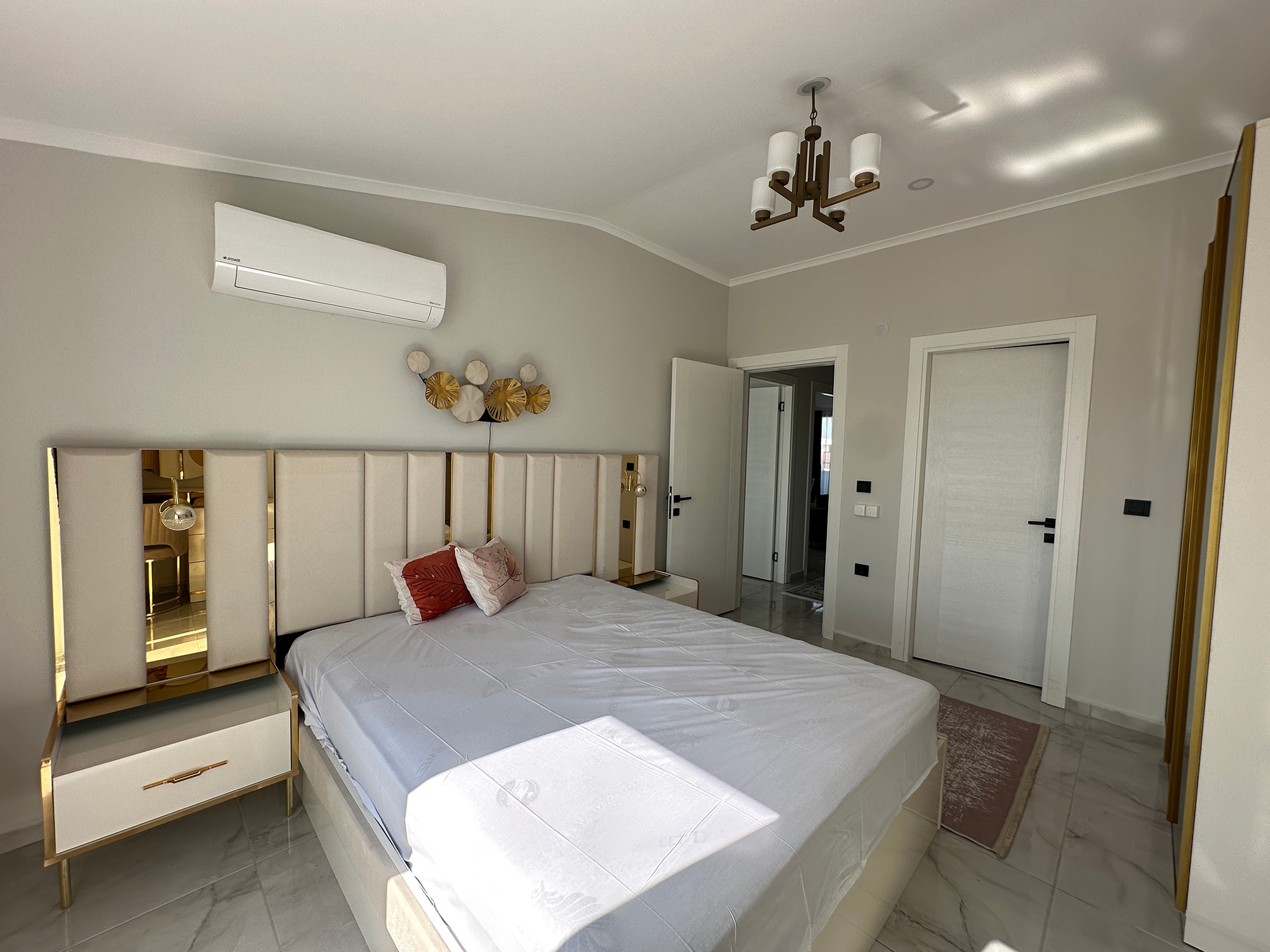 Luxuriöses 3+1 Penthouse mit atemberaubendem Blick auf das Meer und die Berge, Alanya Kestel