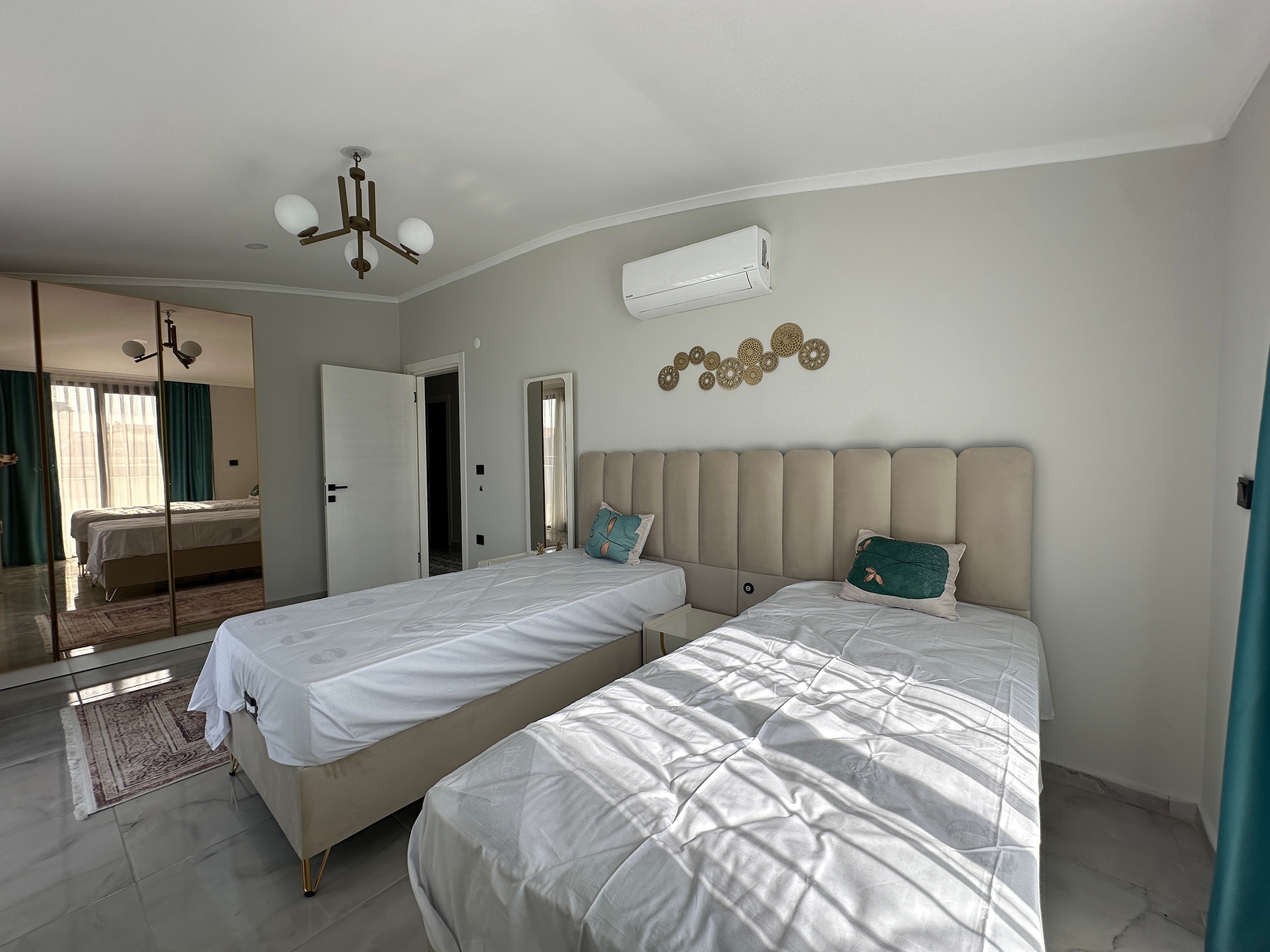 Luxuriöses 3+1 Penthouse mit atemberaubendem Blick auf das Meer und die Berge, Alanya Kestel